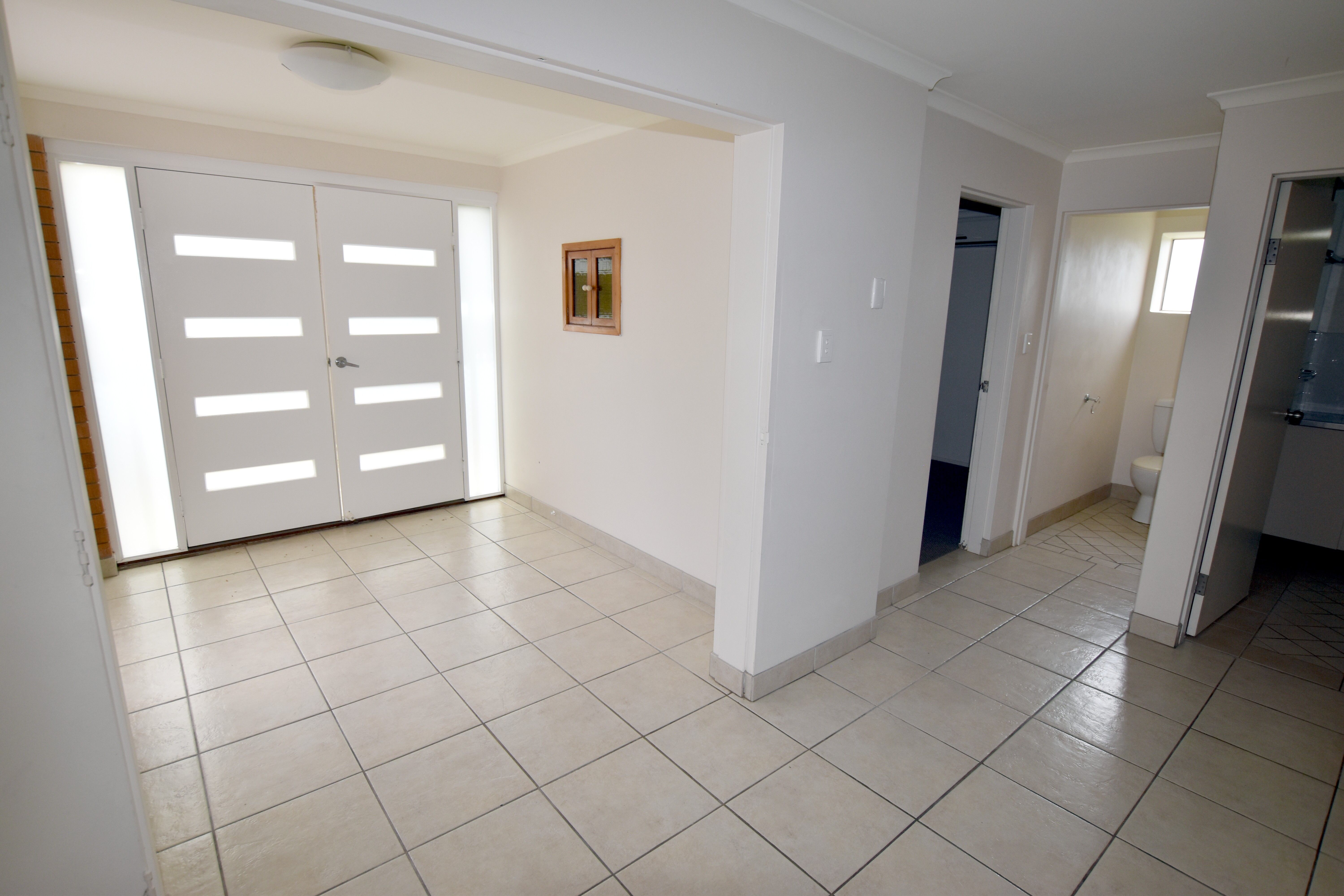 5 Ferguson Crescent, West Gladstone, QLD 4680