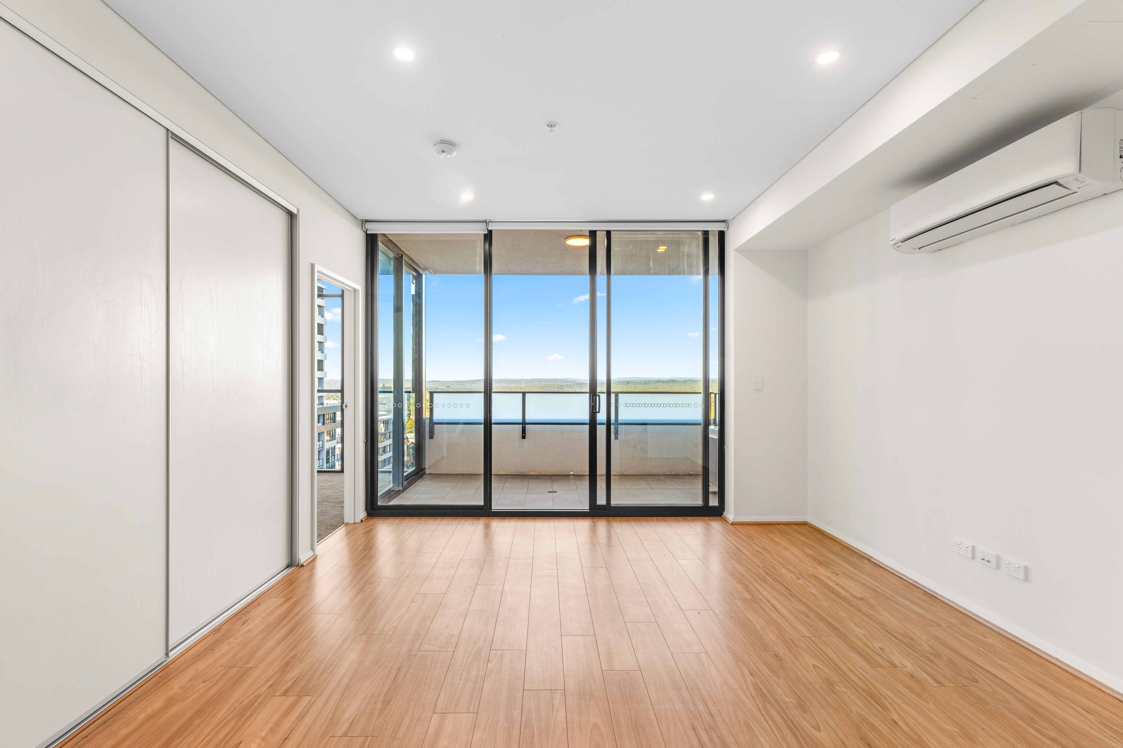 808/3 Village Place, Kirrawee, NSW 2232