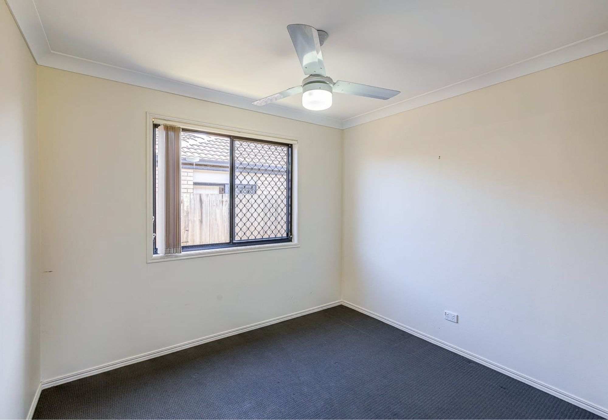 34 Coman Street — photo 11 of 13