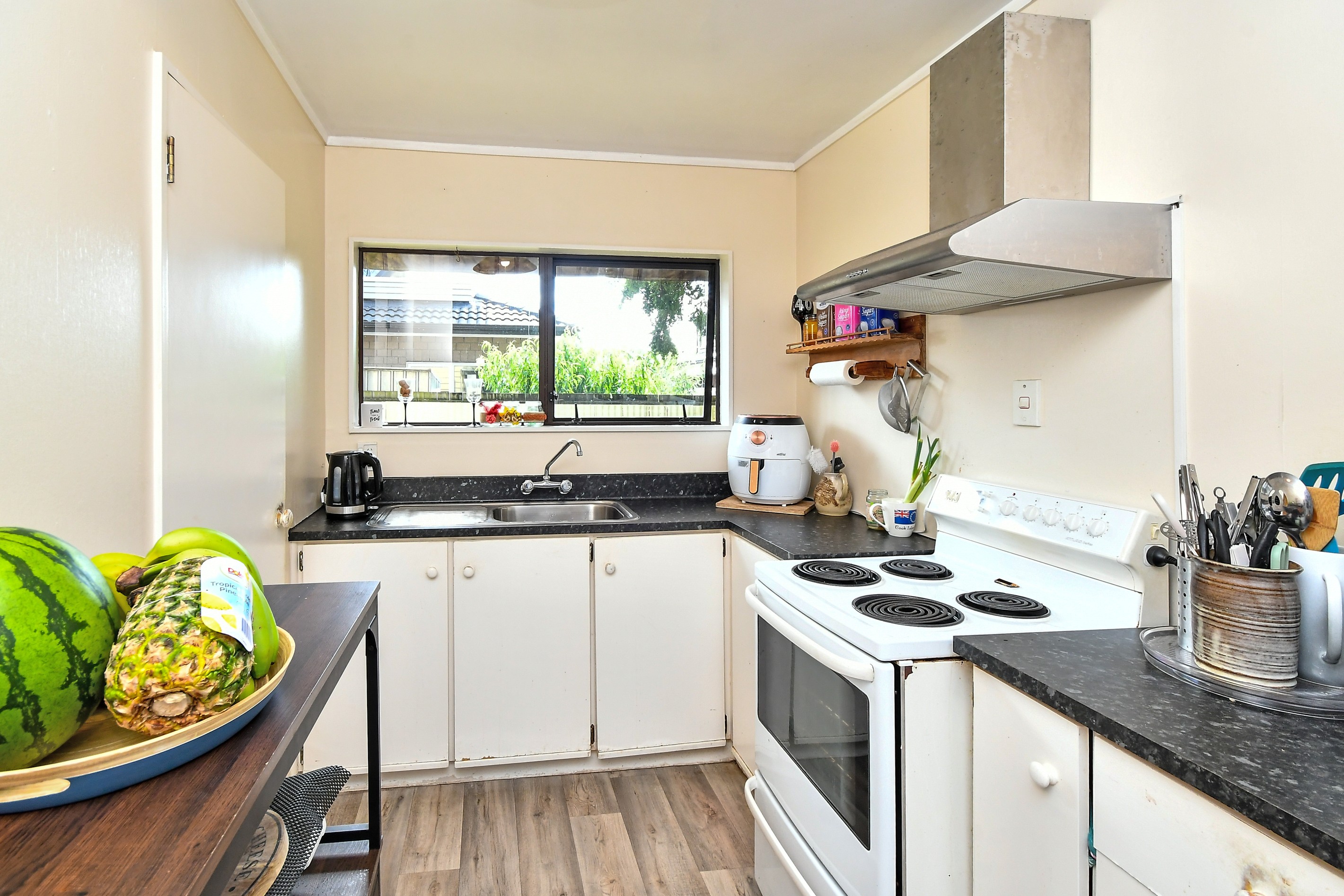 9B Sunnyside Crescent, Papatoetoe, Manukau City