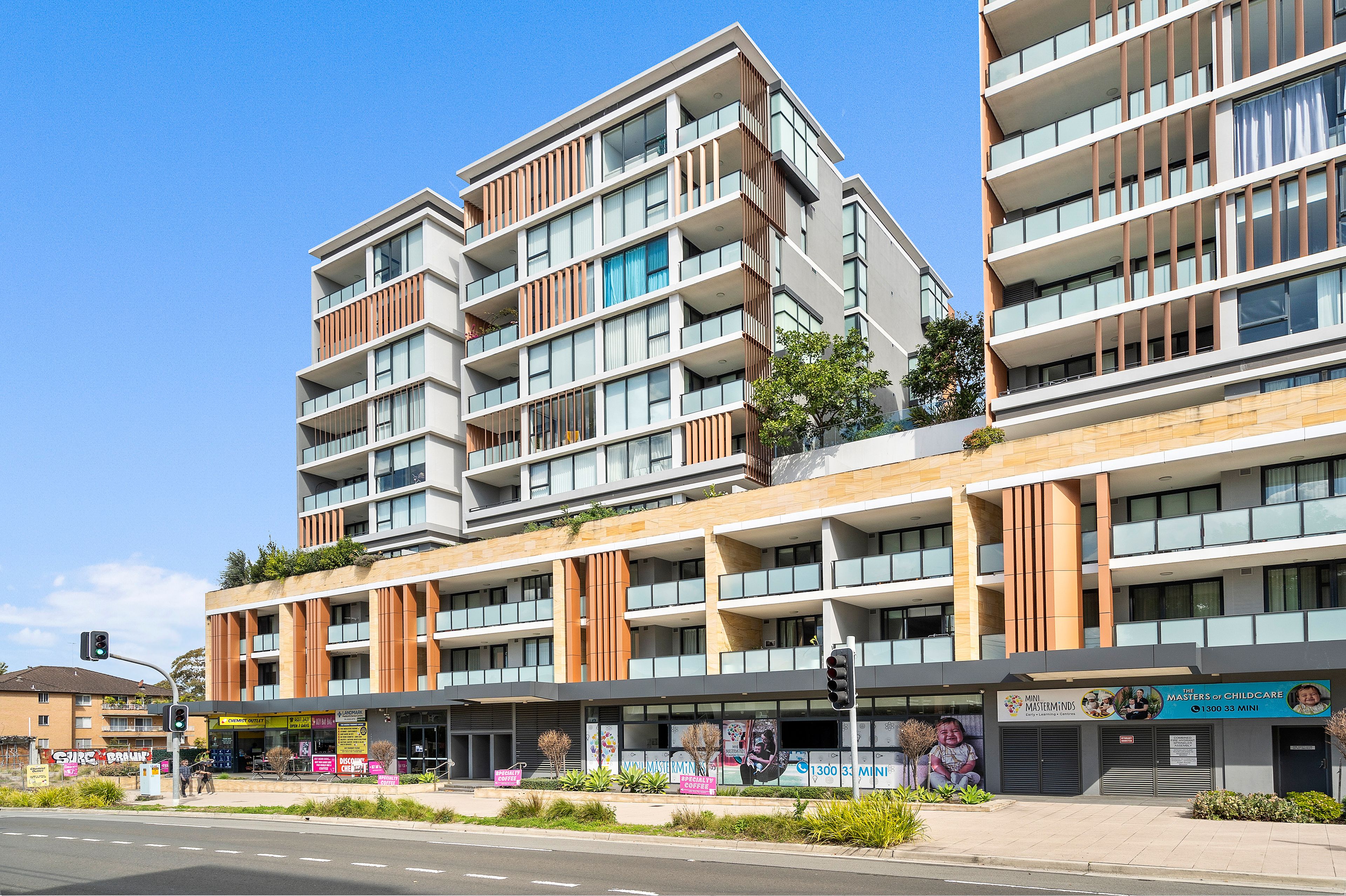 313/19 Bay Street — photo from Ray White Rockdale