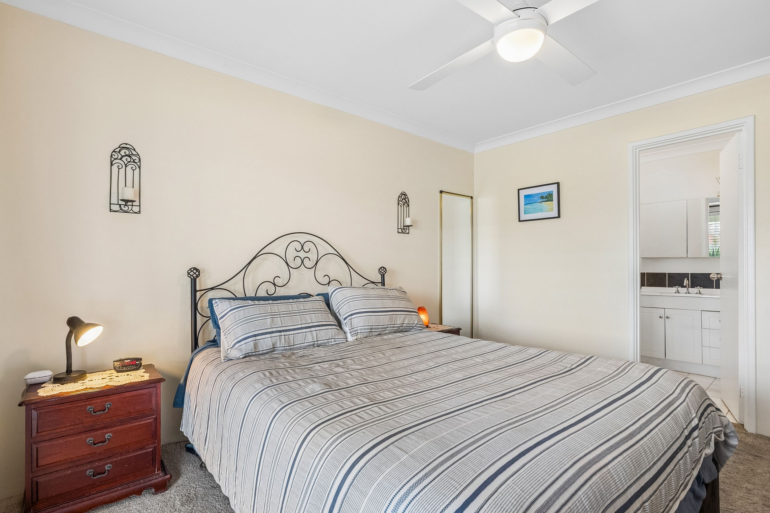 8 Palmer Crescent — photo 6 of 30