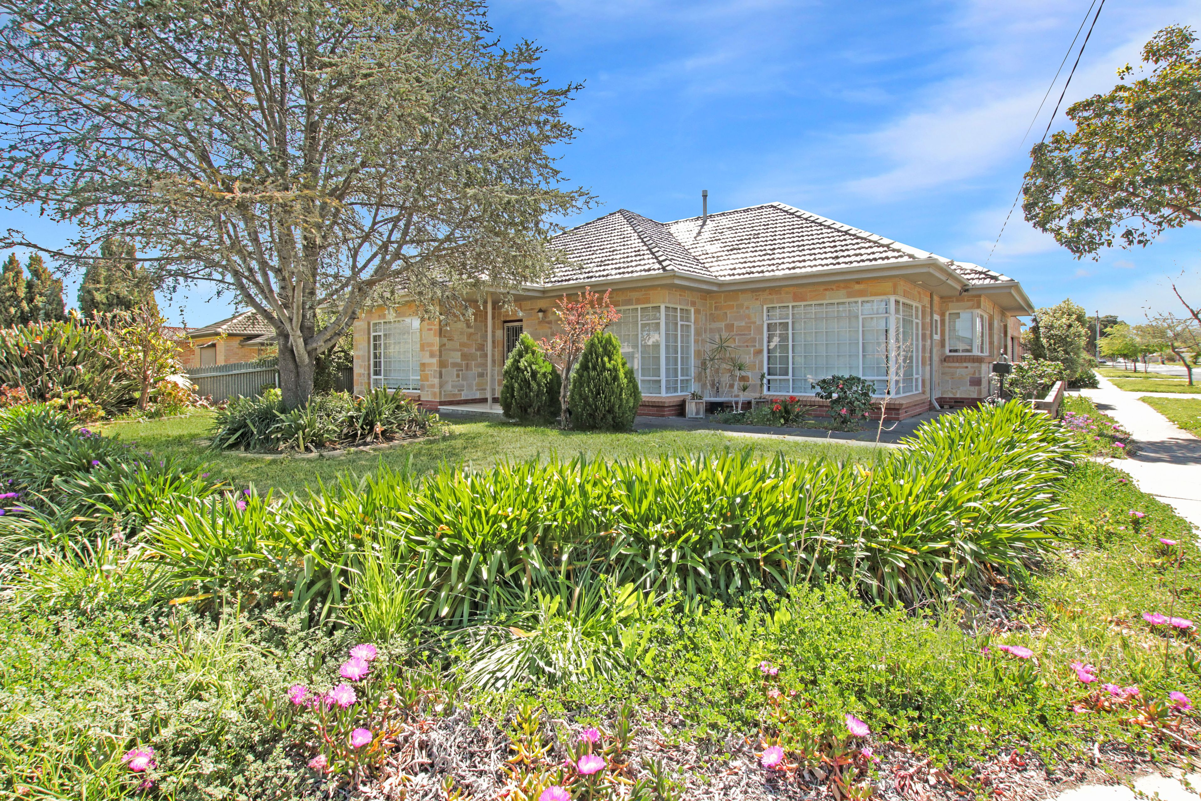 20 Sarnia Avenue, Clearview, SA 5085