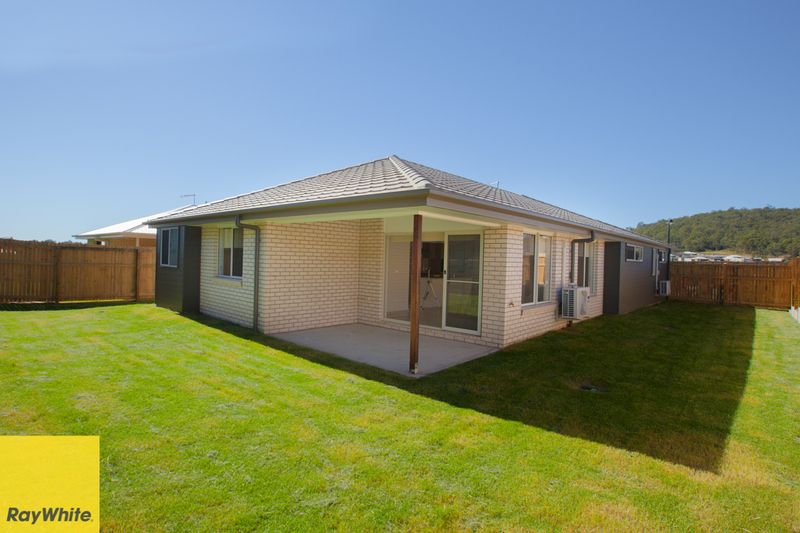 2 Warril Street, Redbank Plains, QLD 4301