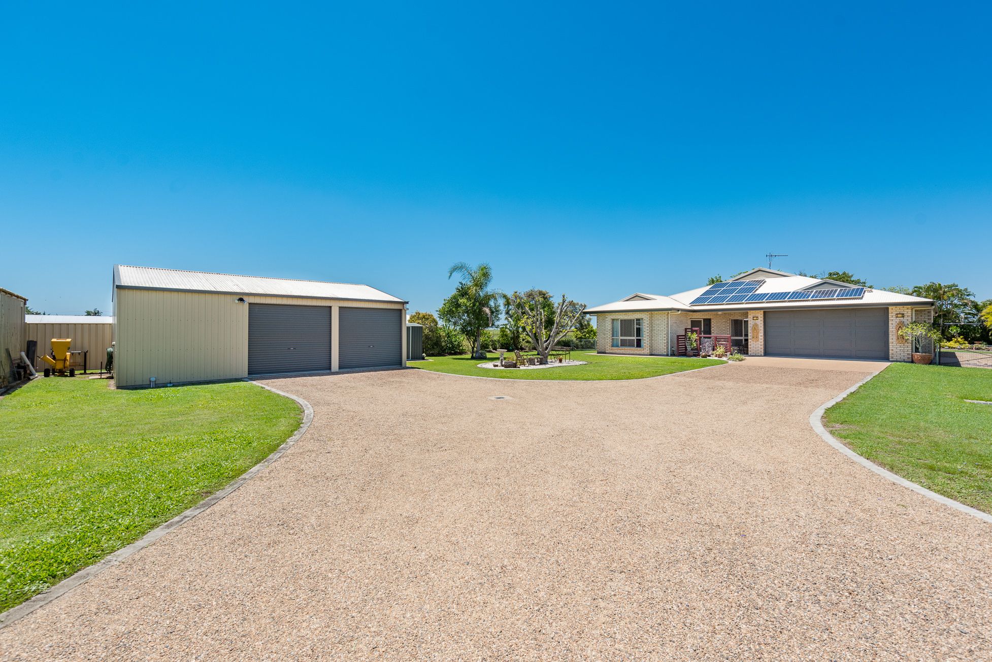 138 McCarthy Road, Avenell Heights, QLD 4670