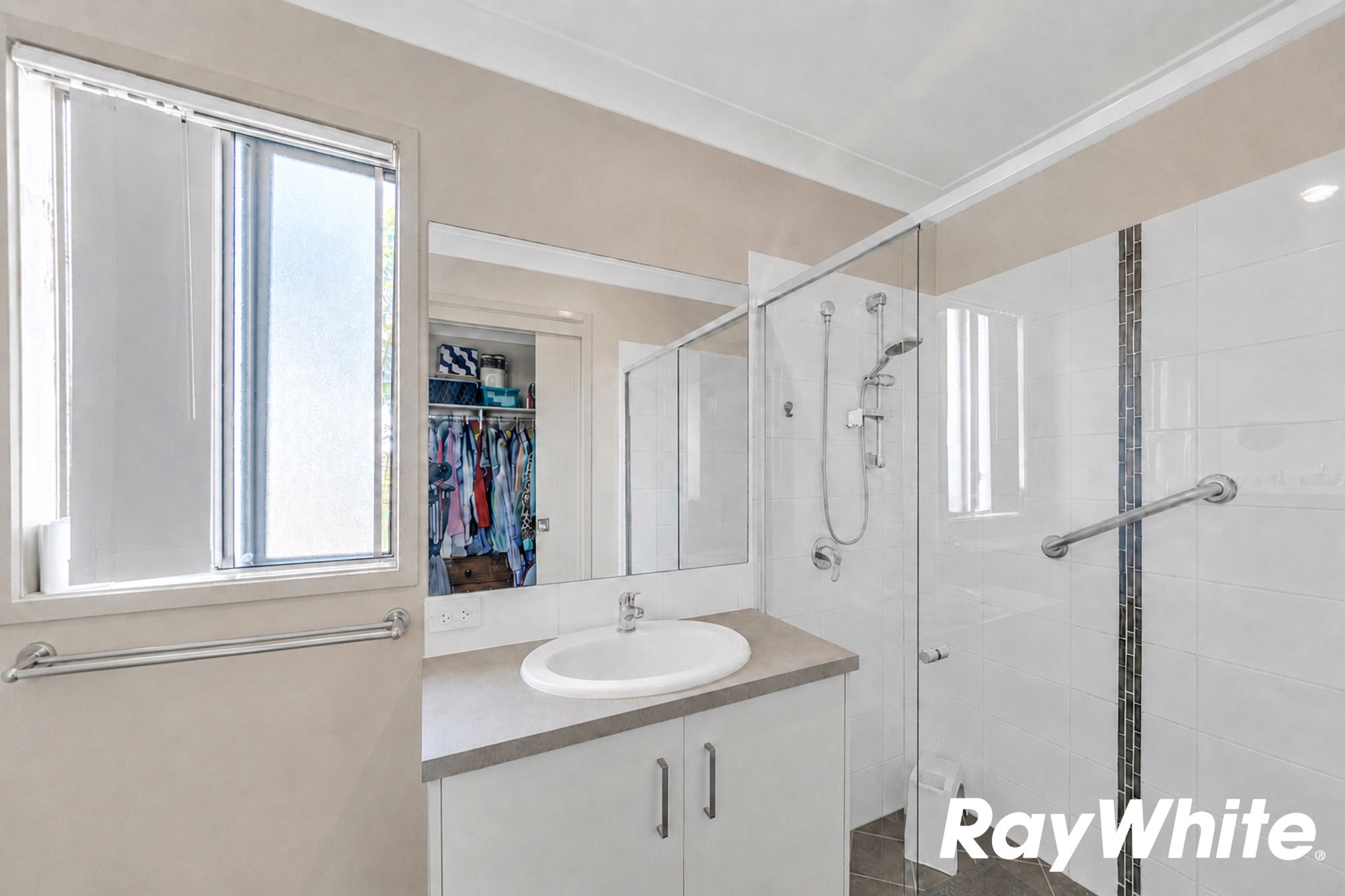 5 Peregrine Drive — photo 6 of 22