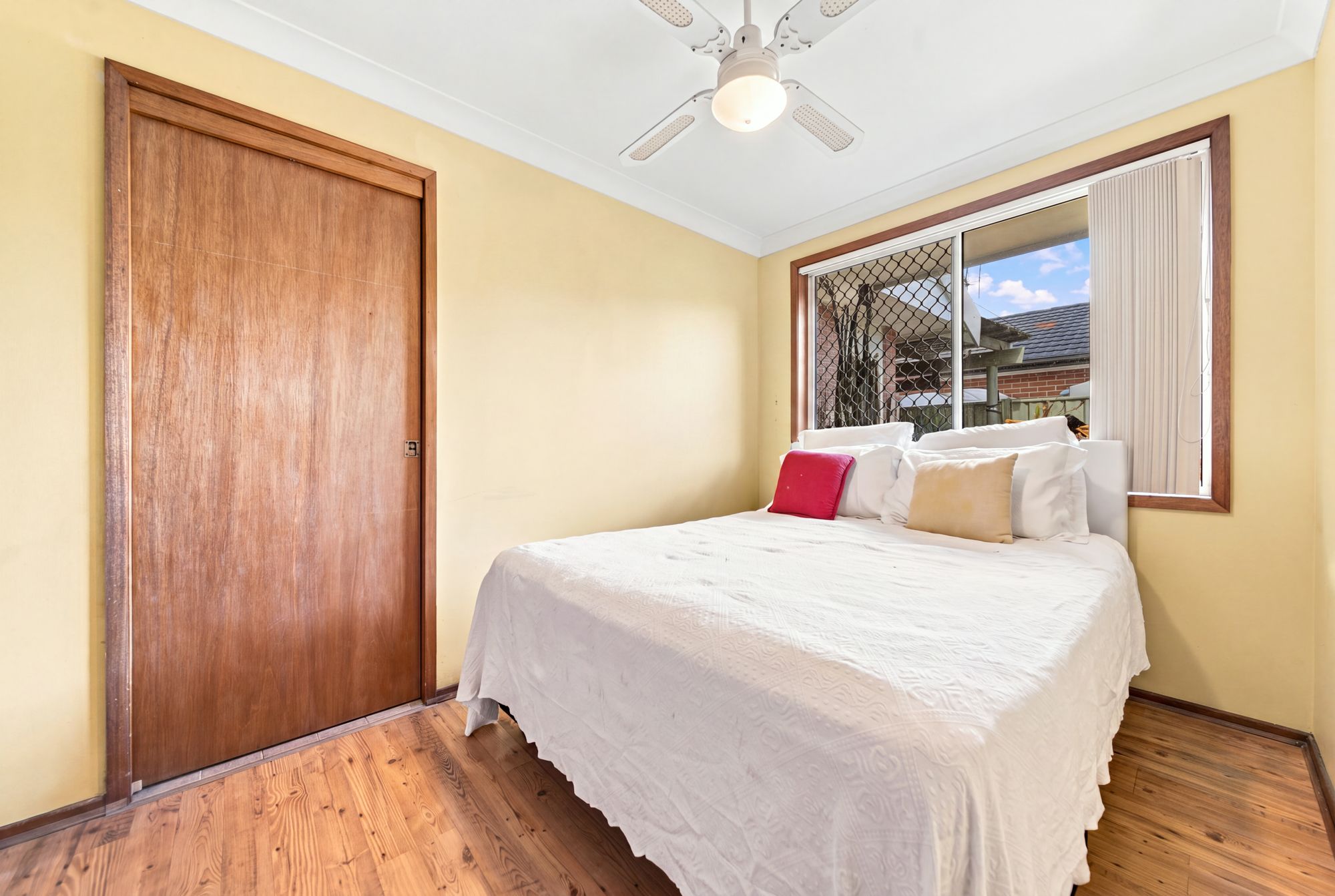 2/33 Edward Street — photo 10 of 12