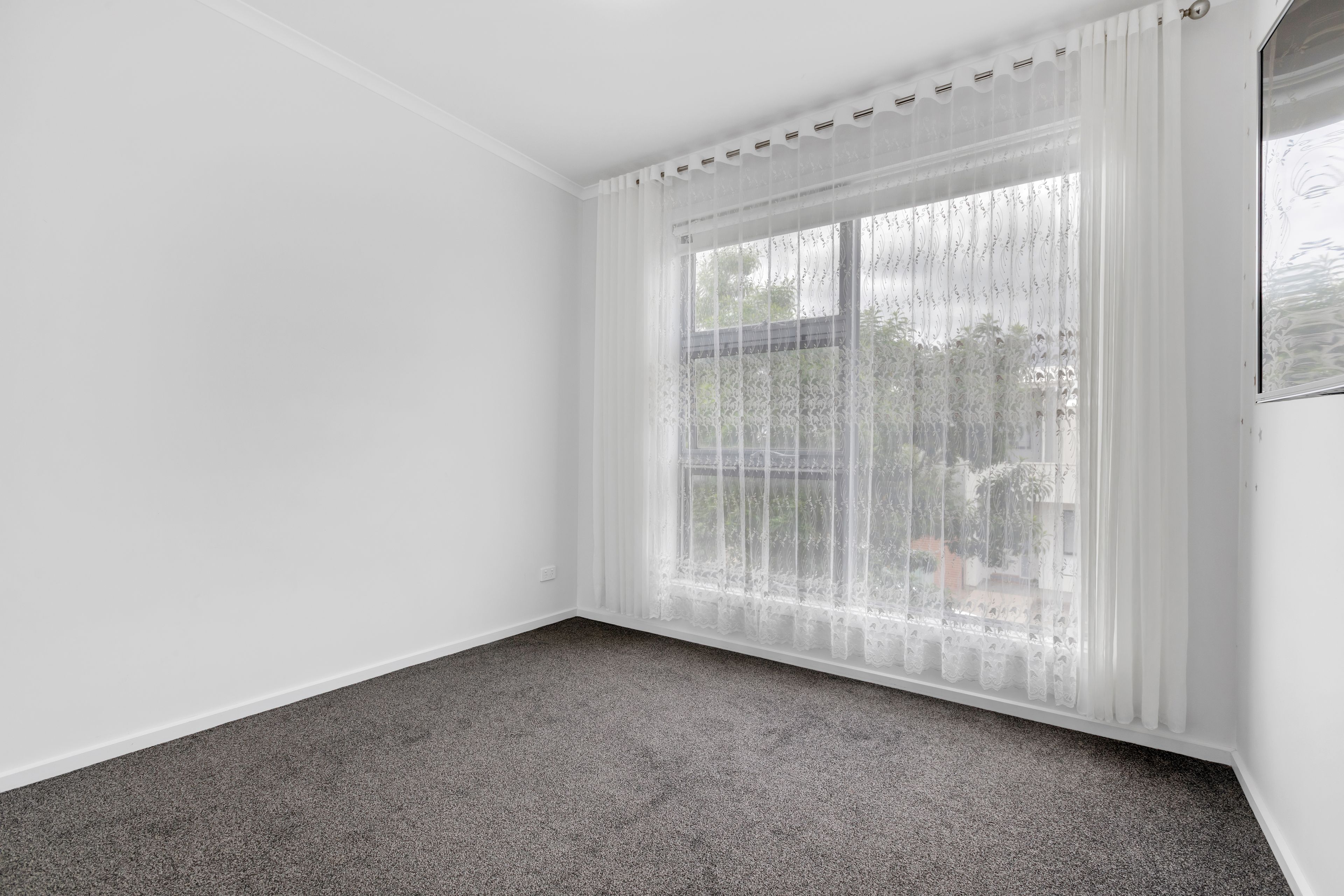 14 Mcinness Place — photo 9 of 22