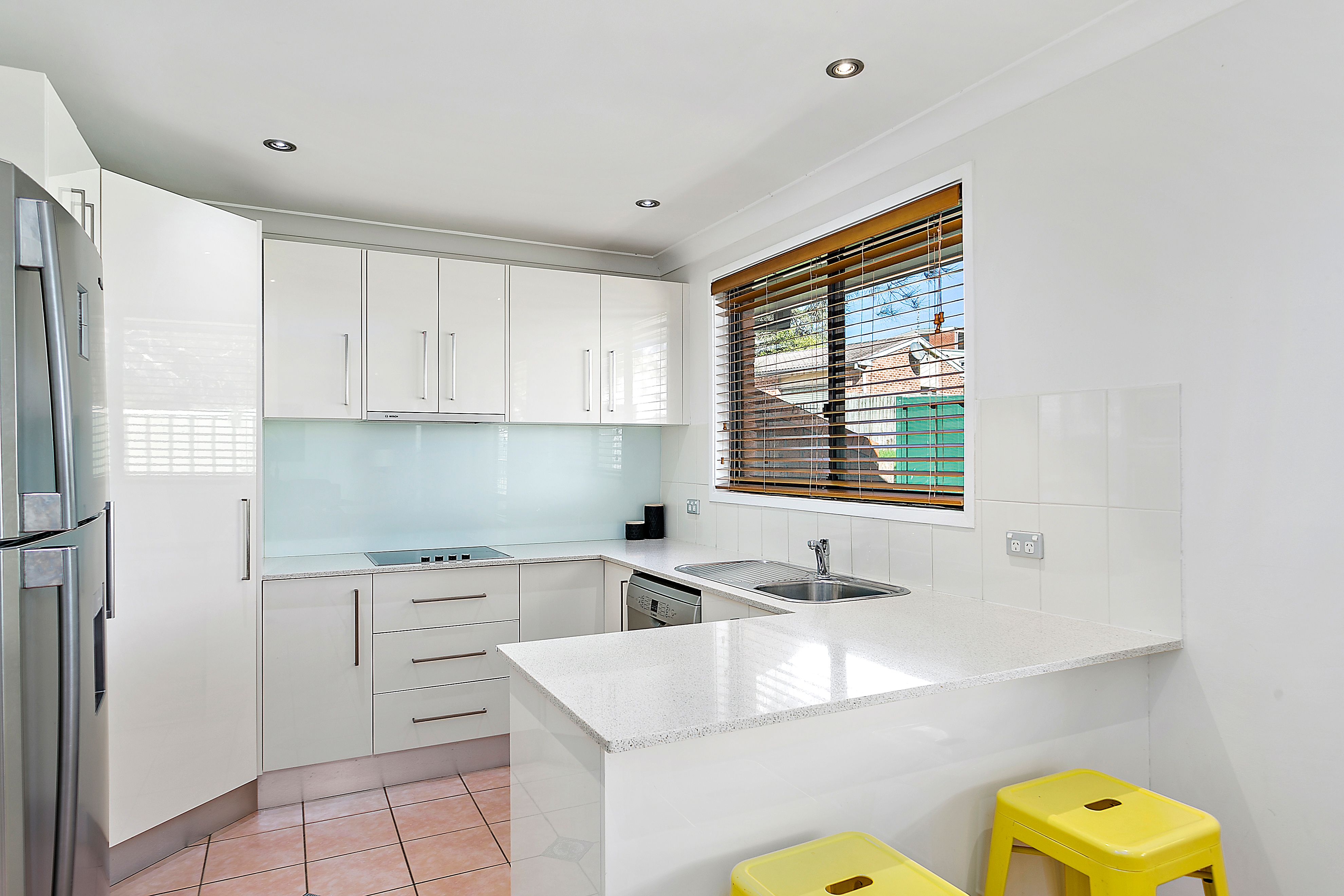 6 Nalong Place, Oak Flats, NSW 2529