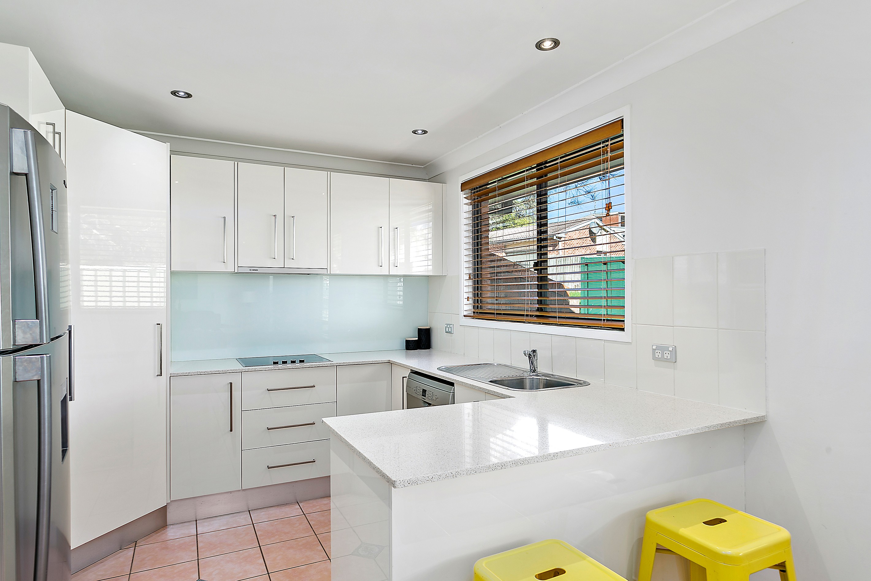 6 Nalong Place, Oak Flats, NSW 2529