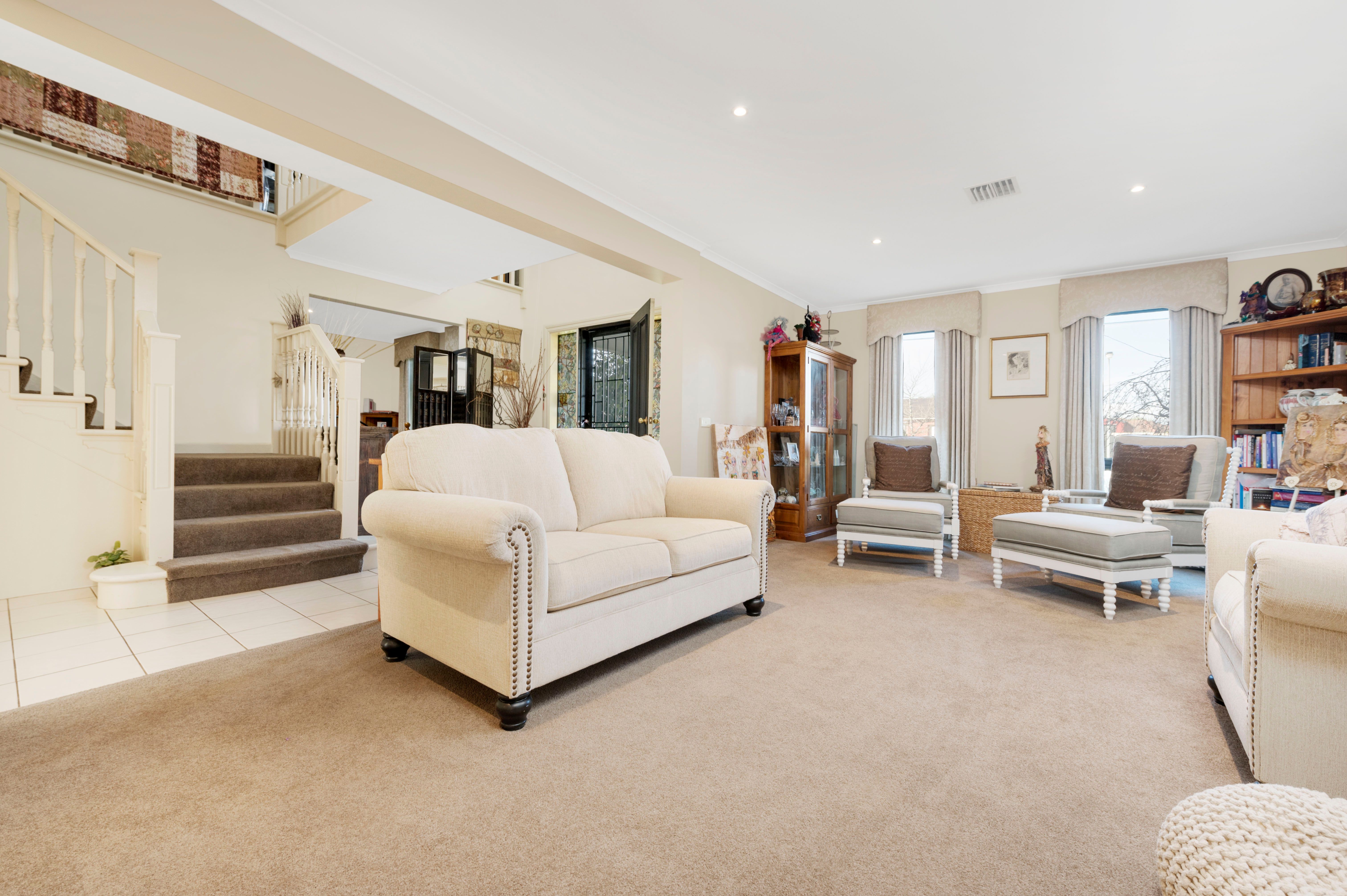 33 Robertson Drive, Alfredton, VIC 3350