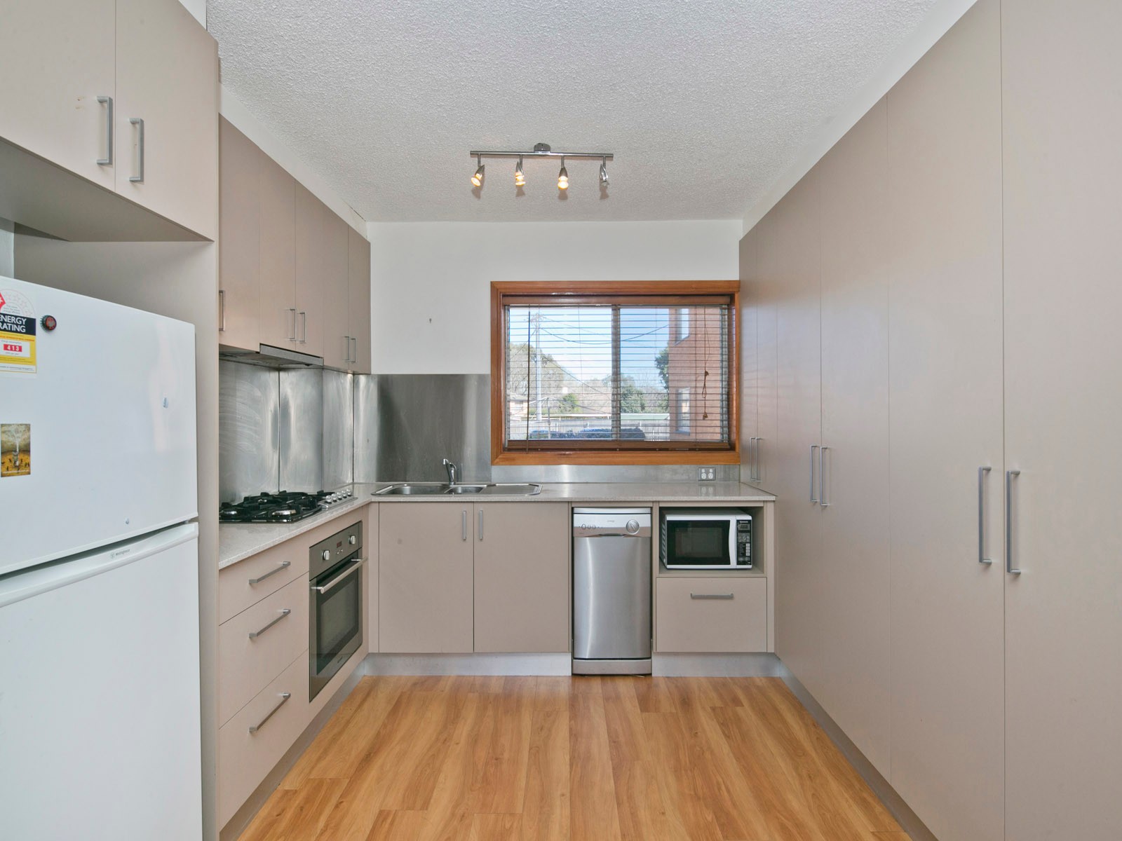 3/7 Wark Street, Hughes, ACT 2605
