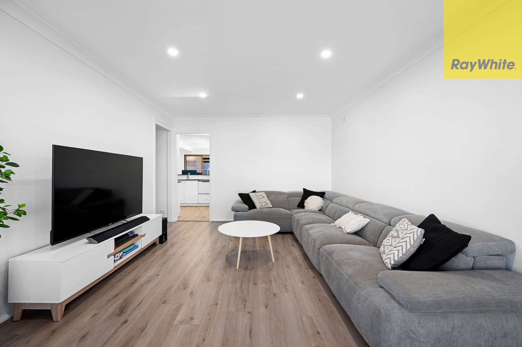 2 Menin Place, Milperra, NSW 2214