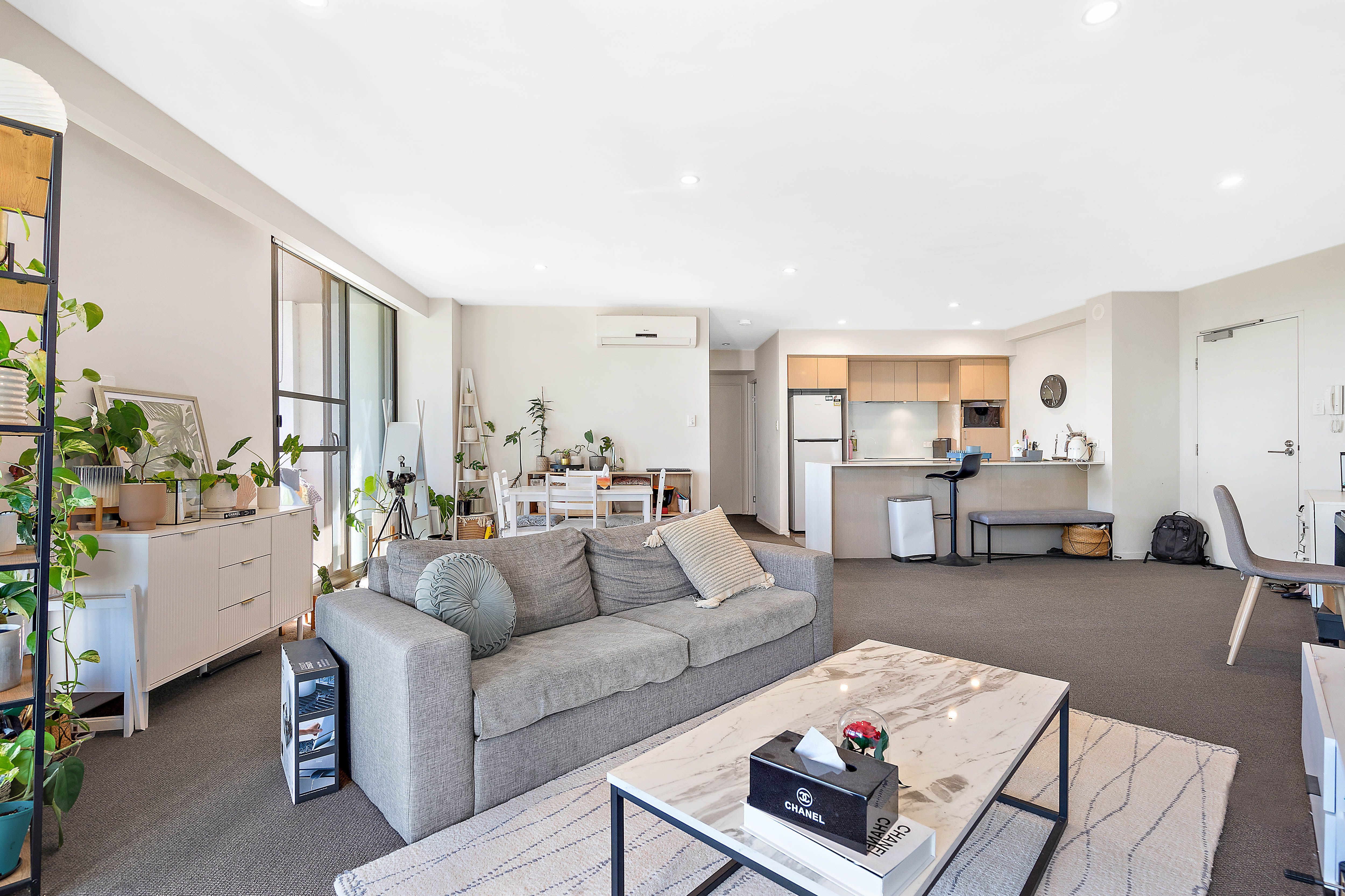 1 Rowe Avenue, Rivervale WA 6103