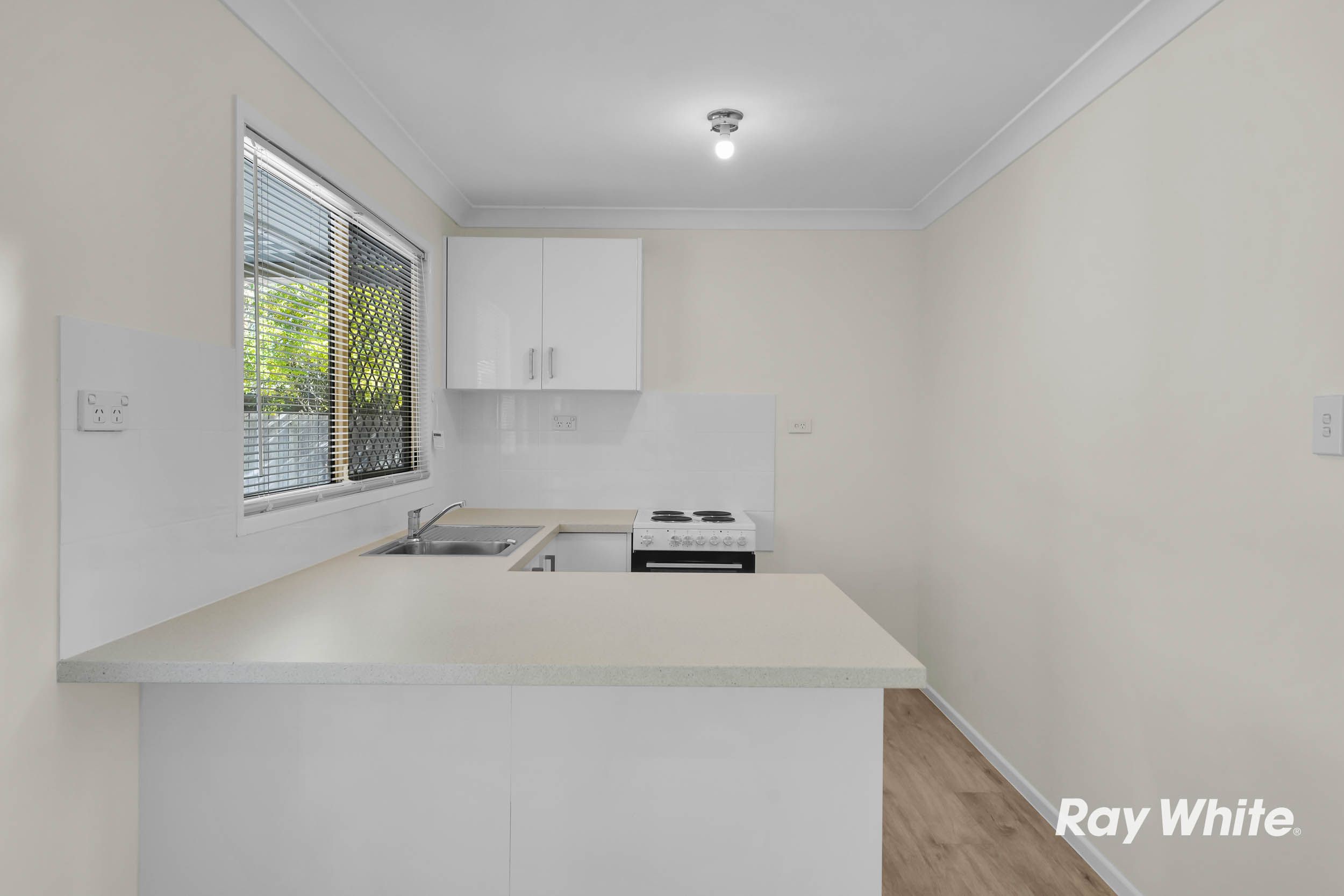 14 Dombeyah Street — photo 9 of 26