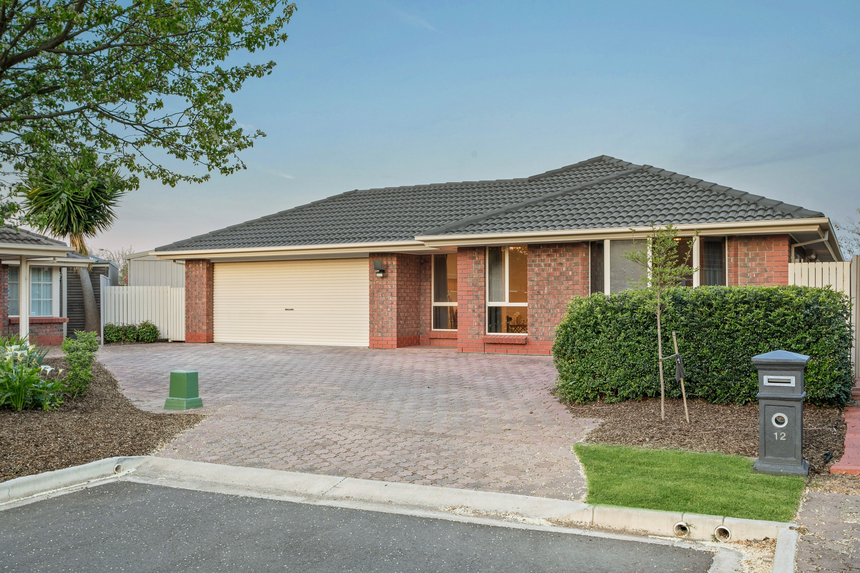 12 Westbury Court, Oakden, SA 5086