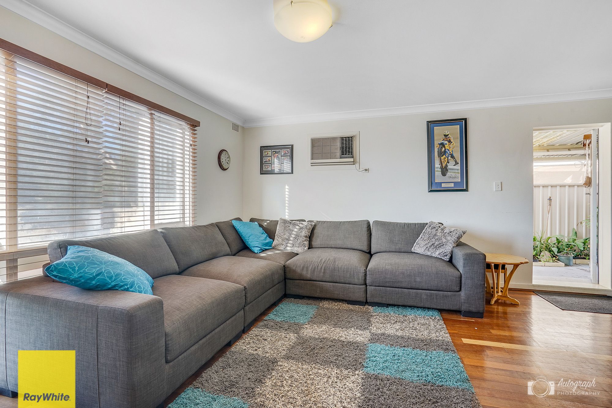 32 Harford Way, Girrawheen, WA 6064
