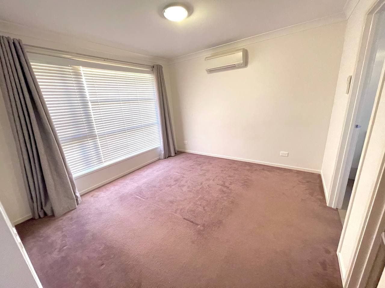 8 Rosewood Avenue, Parkes, NSW 2870