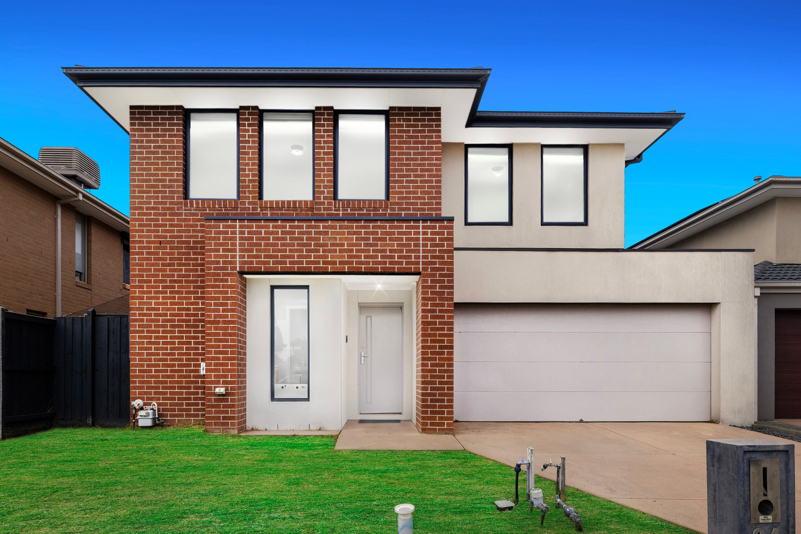 34 Riverside Drive, Cranbourne West, VIC 3977