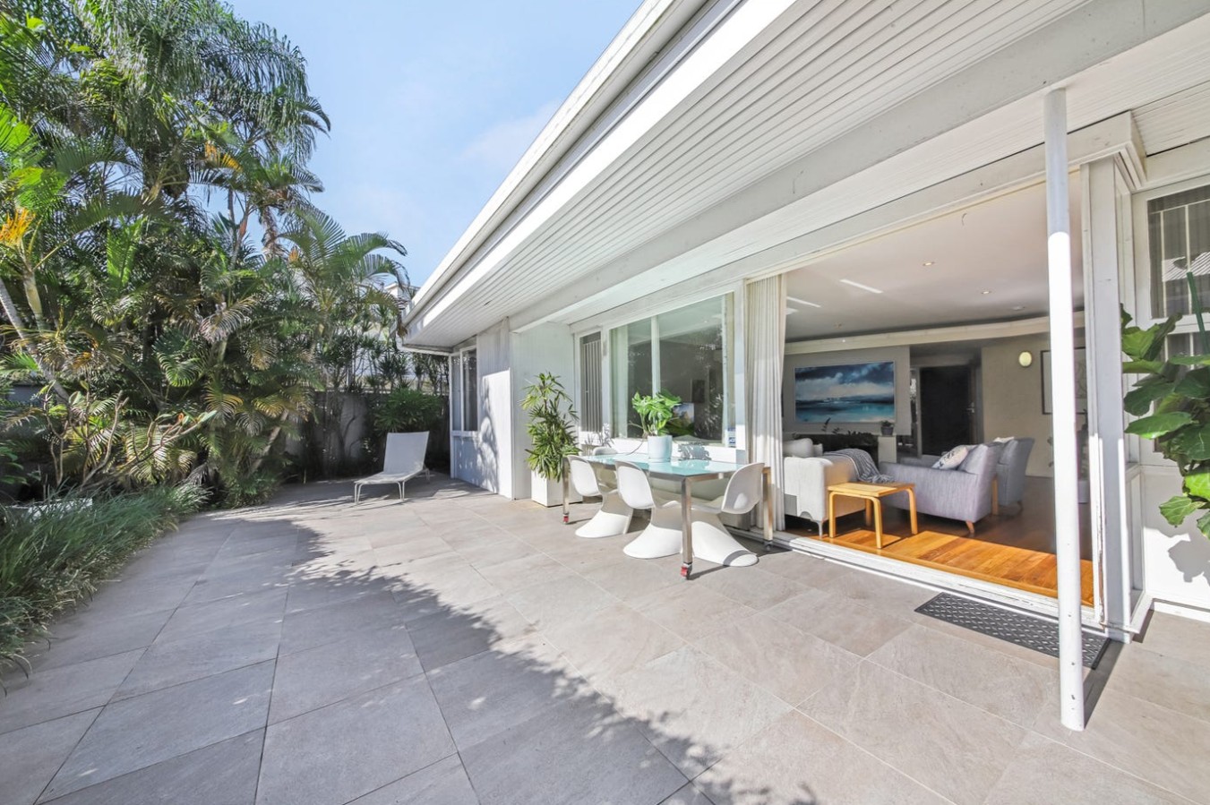 42 Langside Road, Hamilton, QLD 4007