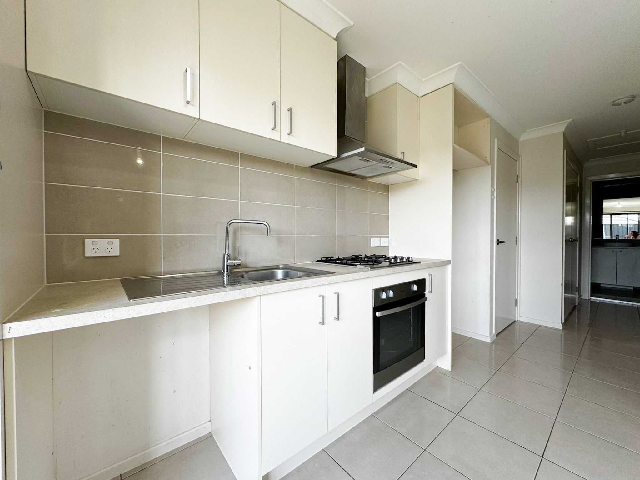 6a Woodbury Circuit, Campbelltown, NSW 2560