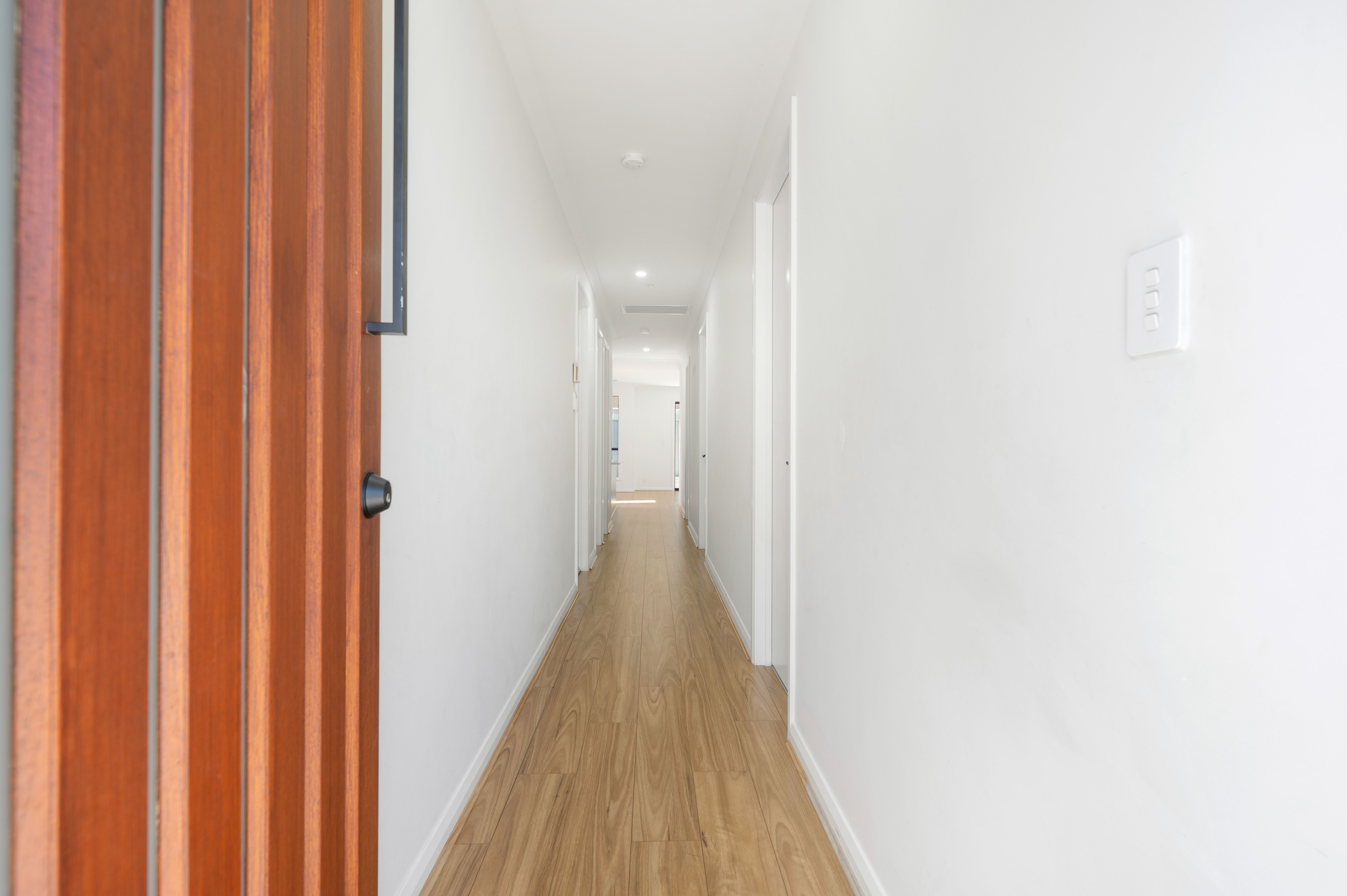 8B Hodge Road — photo 3 of 19