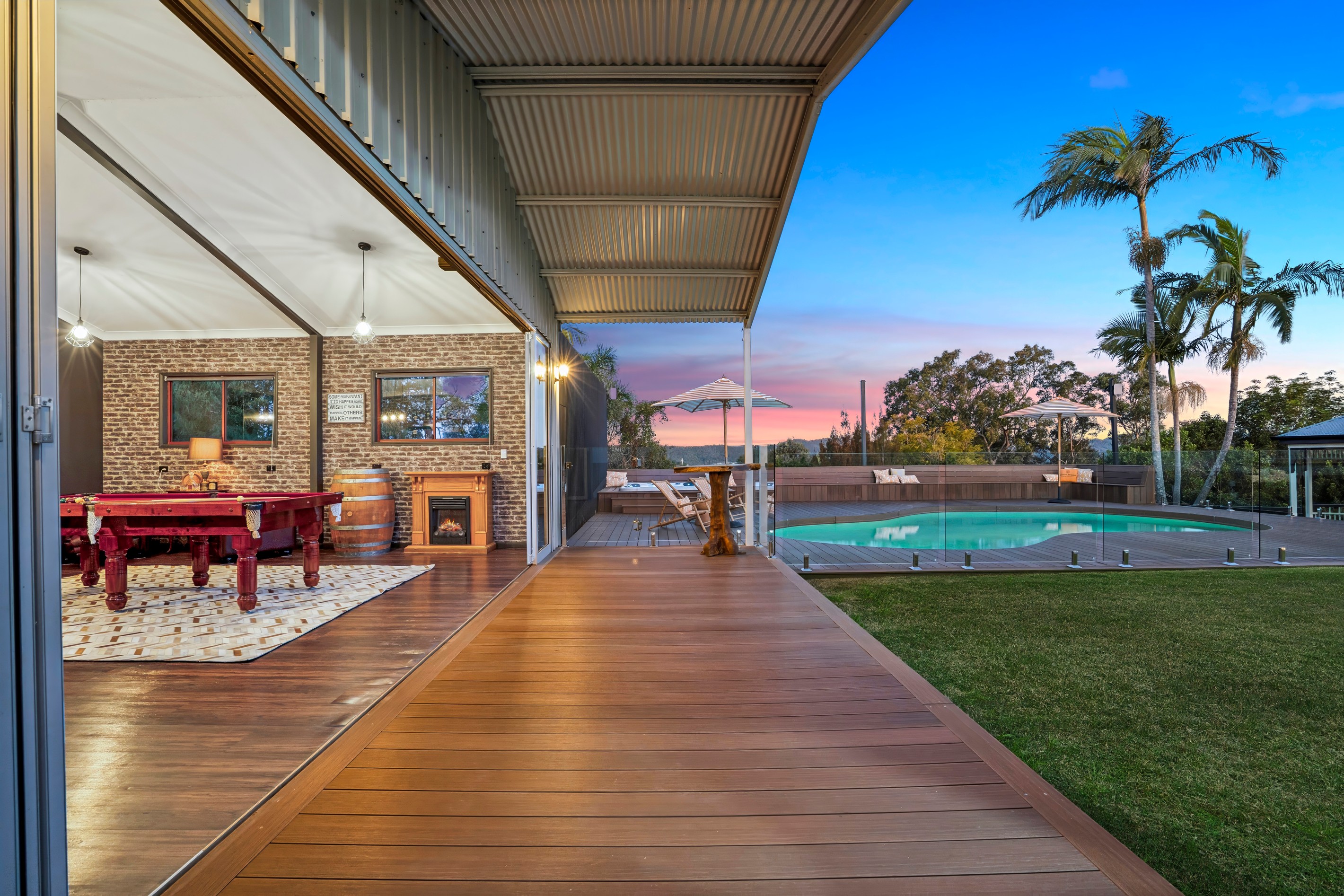 214 Tarata Road, Guanaba, QLD 4210