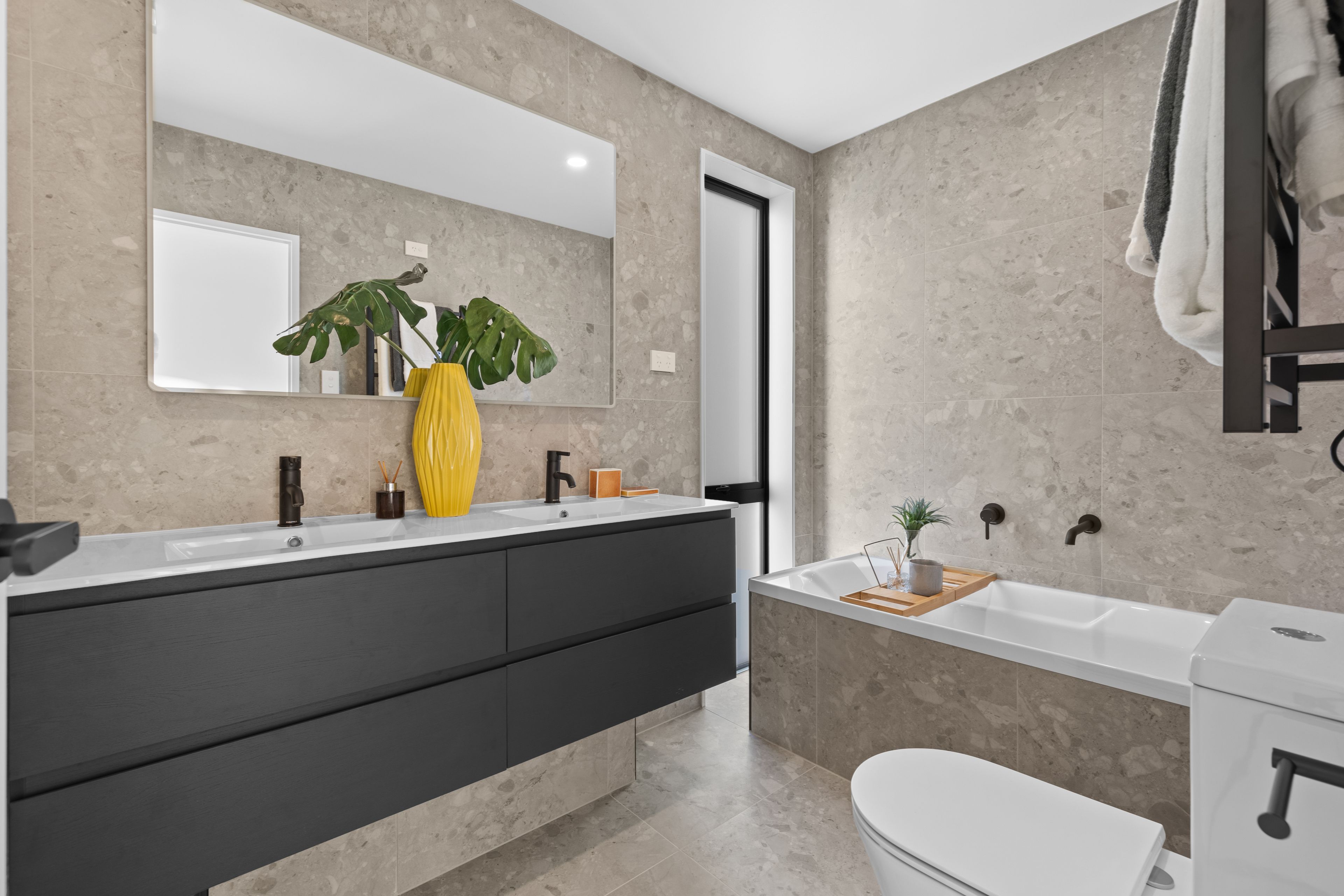 4/239 Flat Bush School Road, Flat Bush, Manukau City