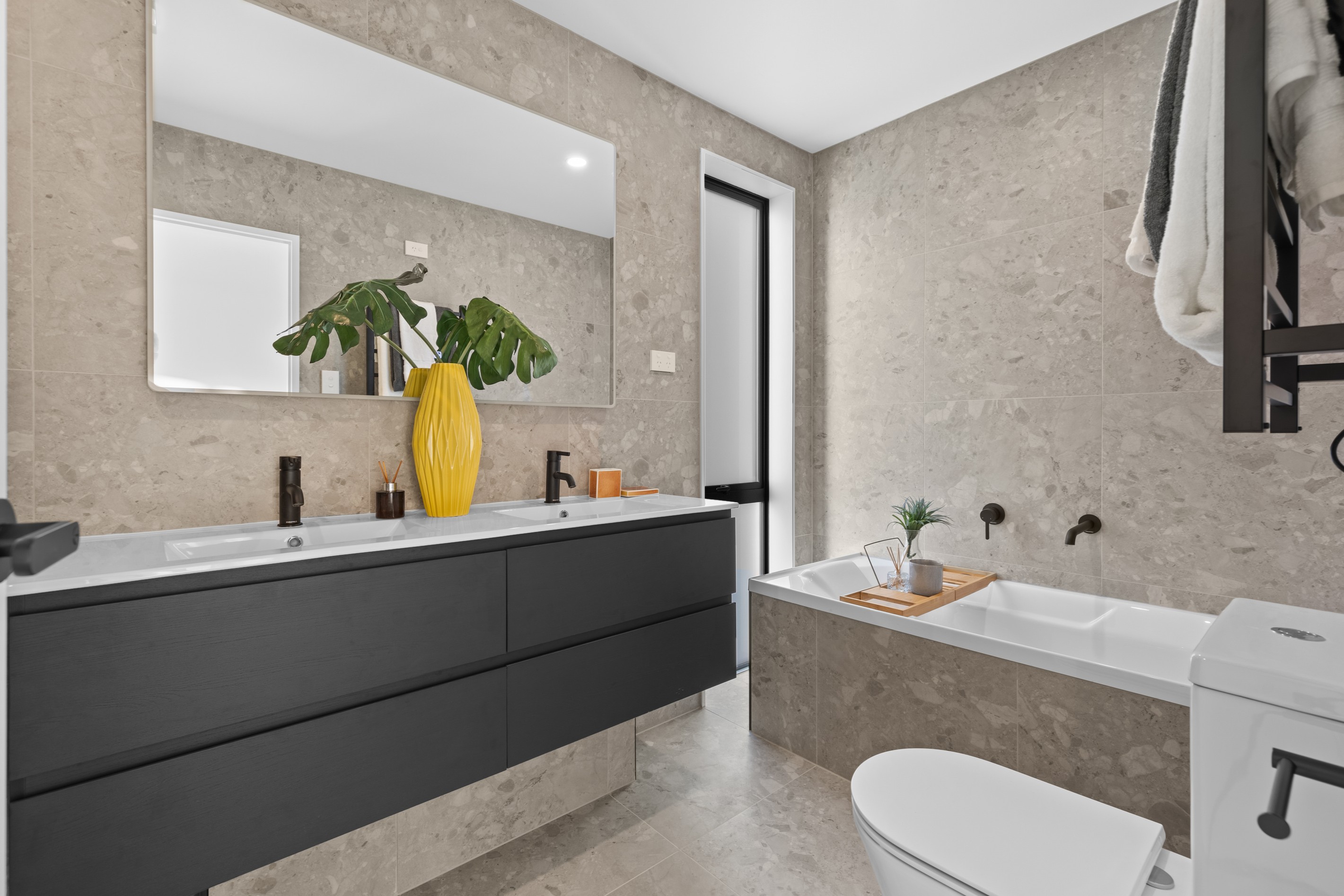 4/239 Flat Bush School Road, Flat Bush, Manukau City