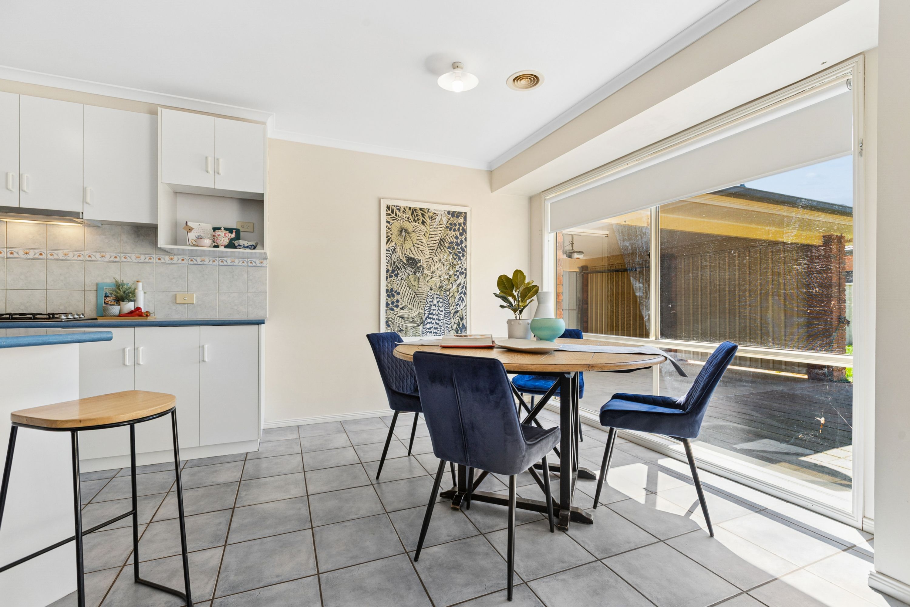 31 Golden Ash Drive — photo 8 of 27