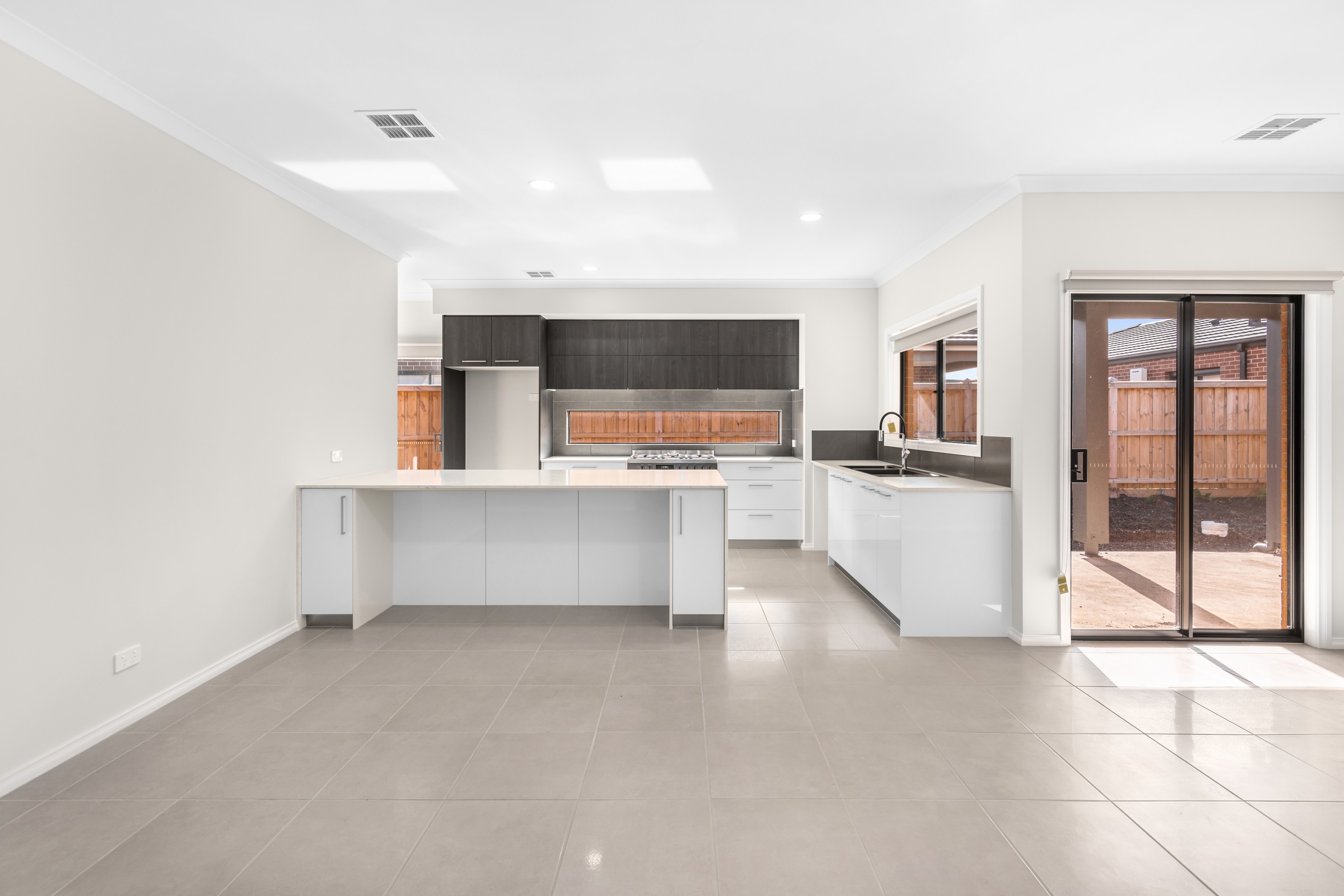 11 Kinross Street, Beveridge, VIC 3753