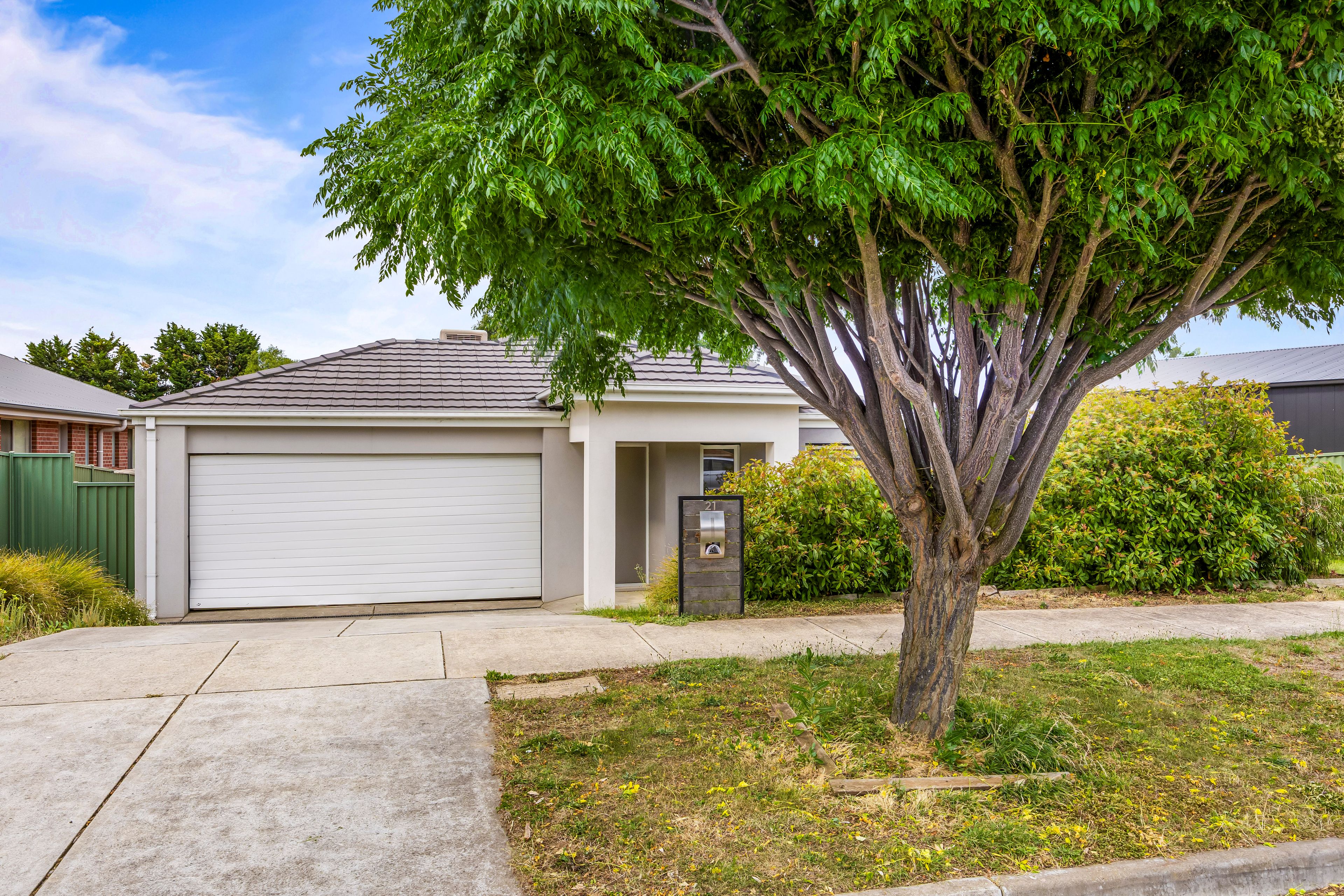 21 Caviar Court, Miners Rest VIC 3352