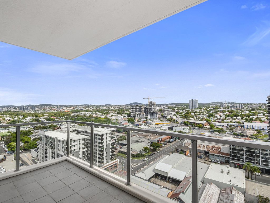 902-855-stanley-street-woolloongabba-qld-4102-sold-apartment-ray