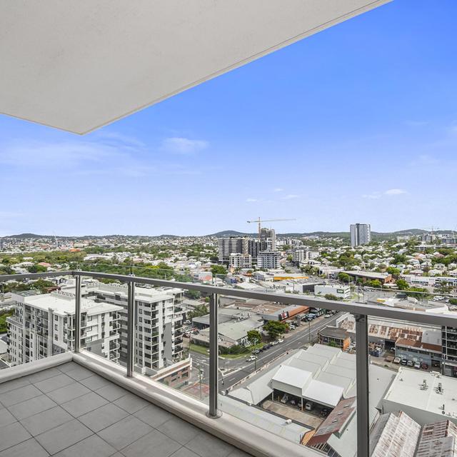 902 855 Stanley Street Woolloongabba QLD 4102 Sold Apartment Ray 902-855-stanley-street-woolloongabba-qld-4102-sold-apartment-ray