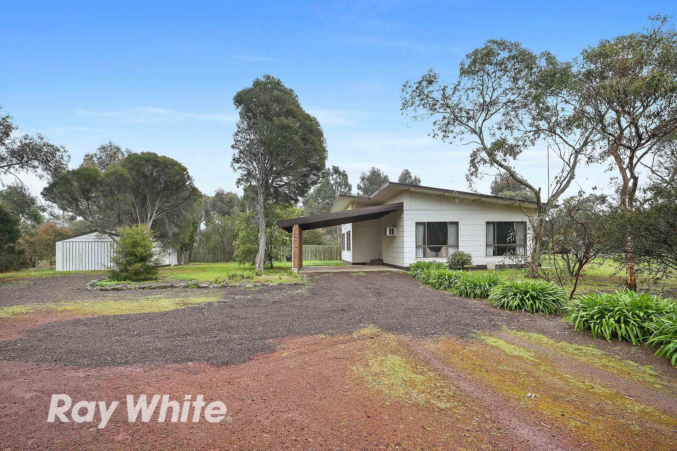 25 Lockyers Road, Lara, VIC 3212