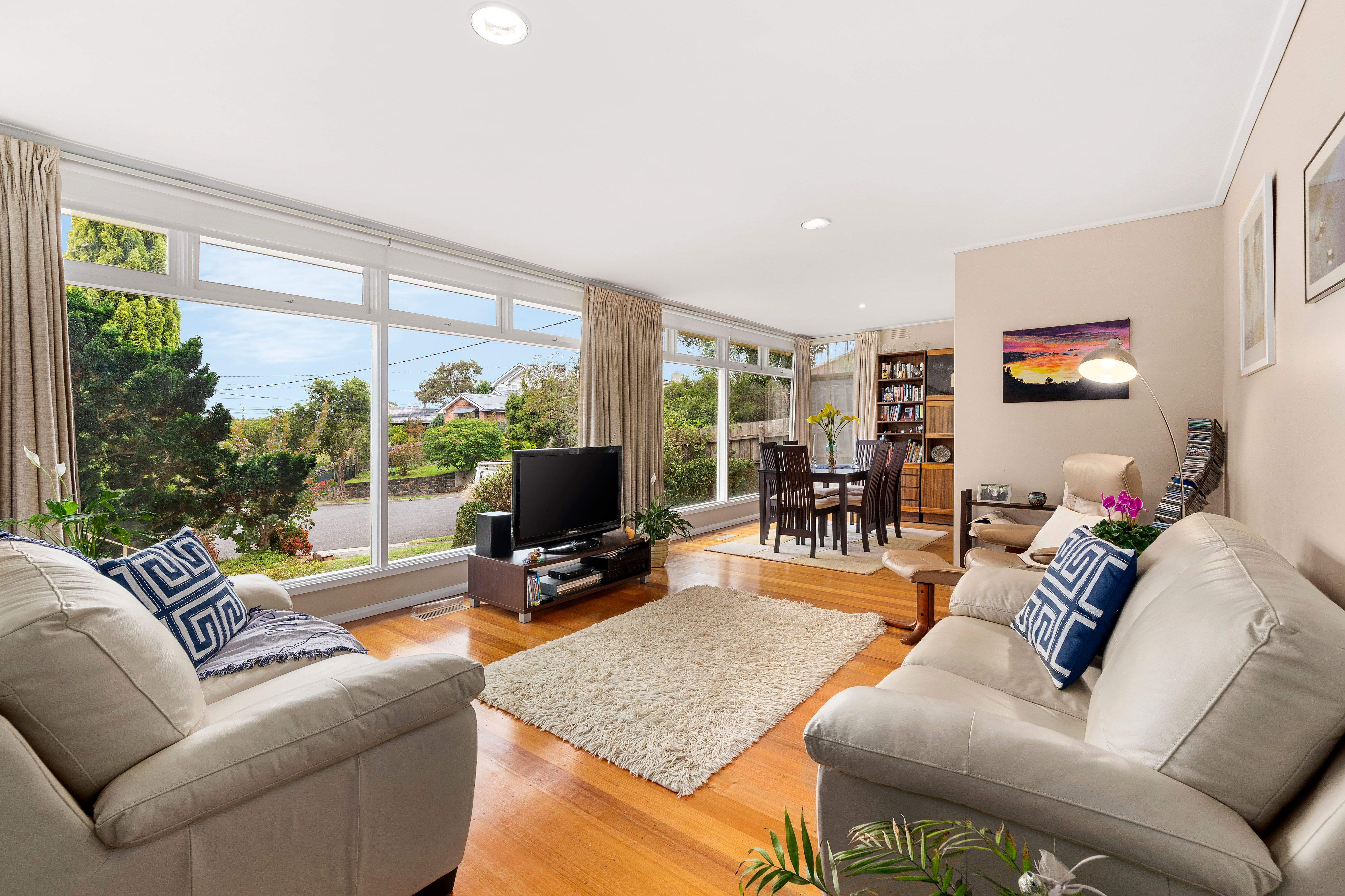 27 Diane Crescent, Viewbank, VIC 3084