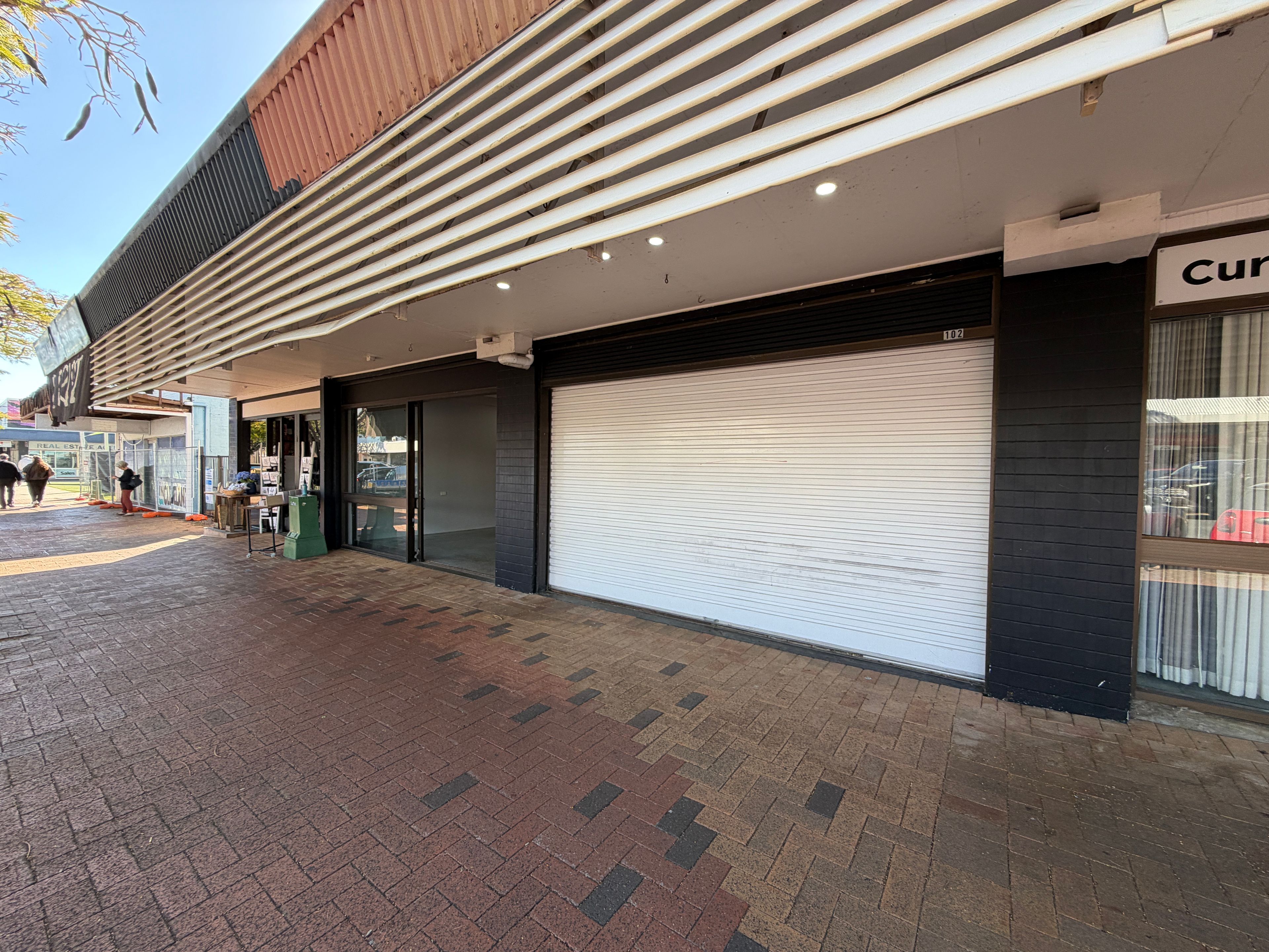 2 & 3/98-108 Bloomfield Street, Cleveland, QLD 4163
