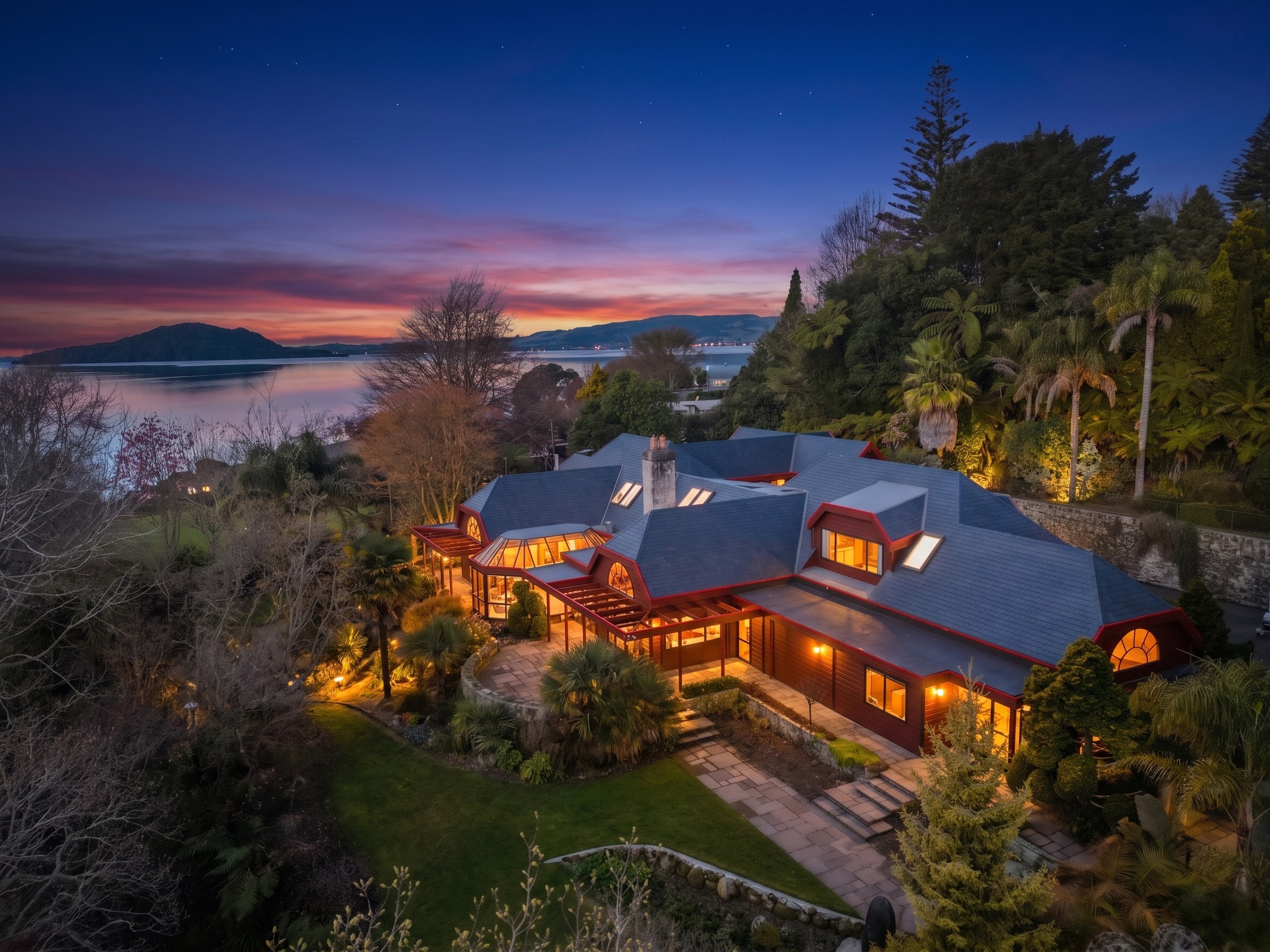 20 Tupara Crescent, Kawaha Point, Rotorua District
