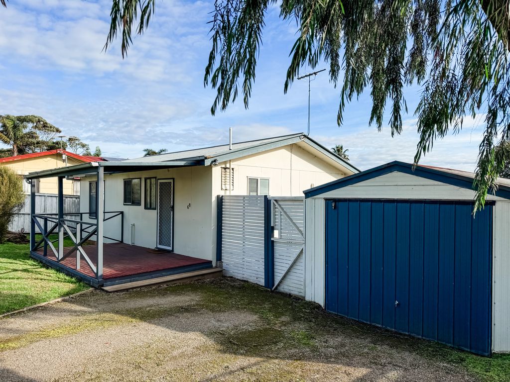68 Red Rocks Road, Cowes, VIC 3922