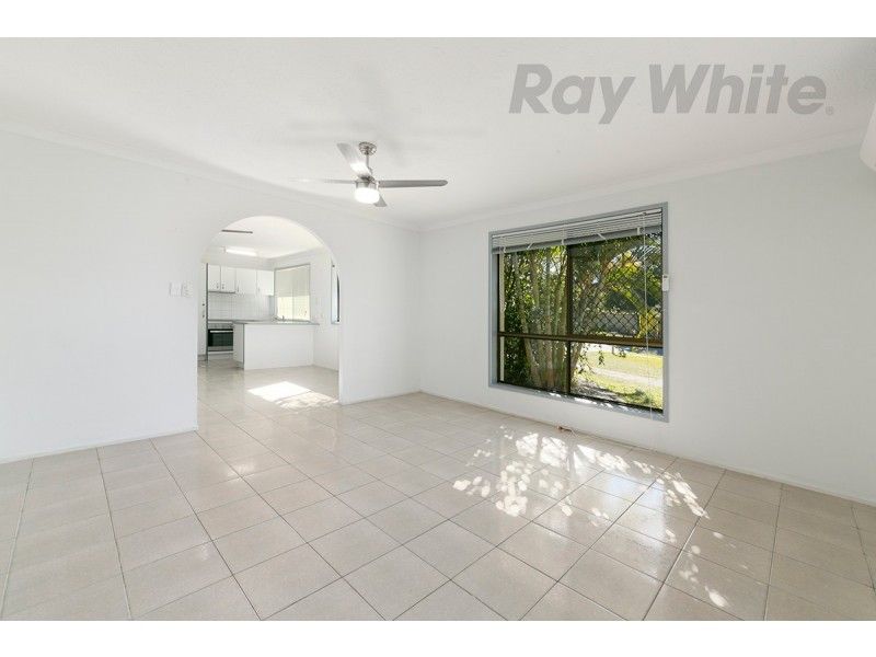 10 Centaurus Crescent, Regents Park, QLD 4118