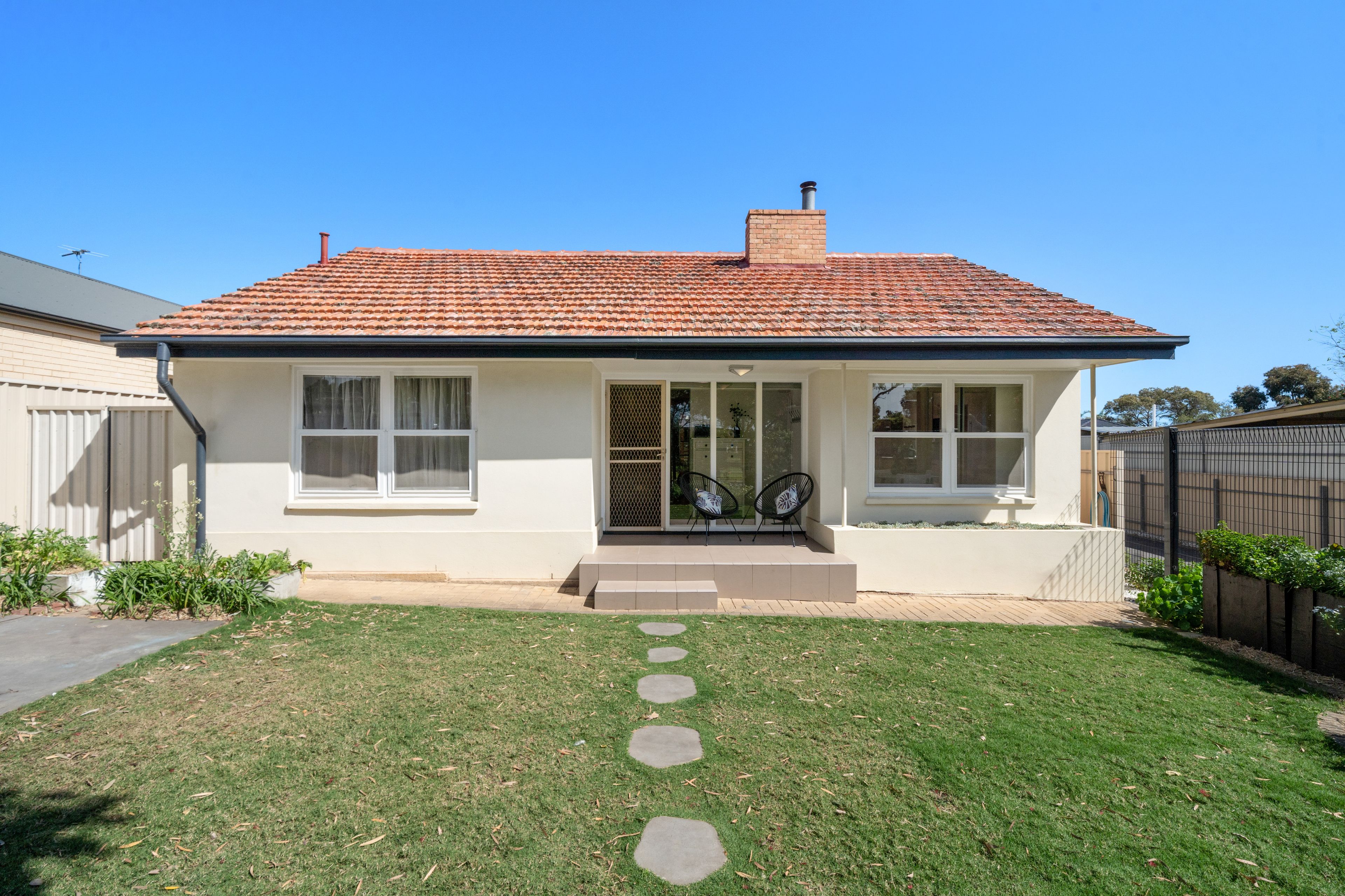 11 Kelway Crescent, Clearview SA 5085