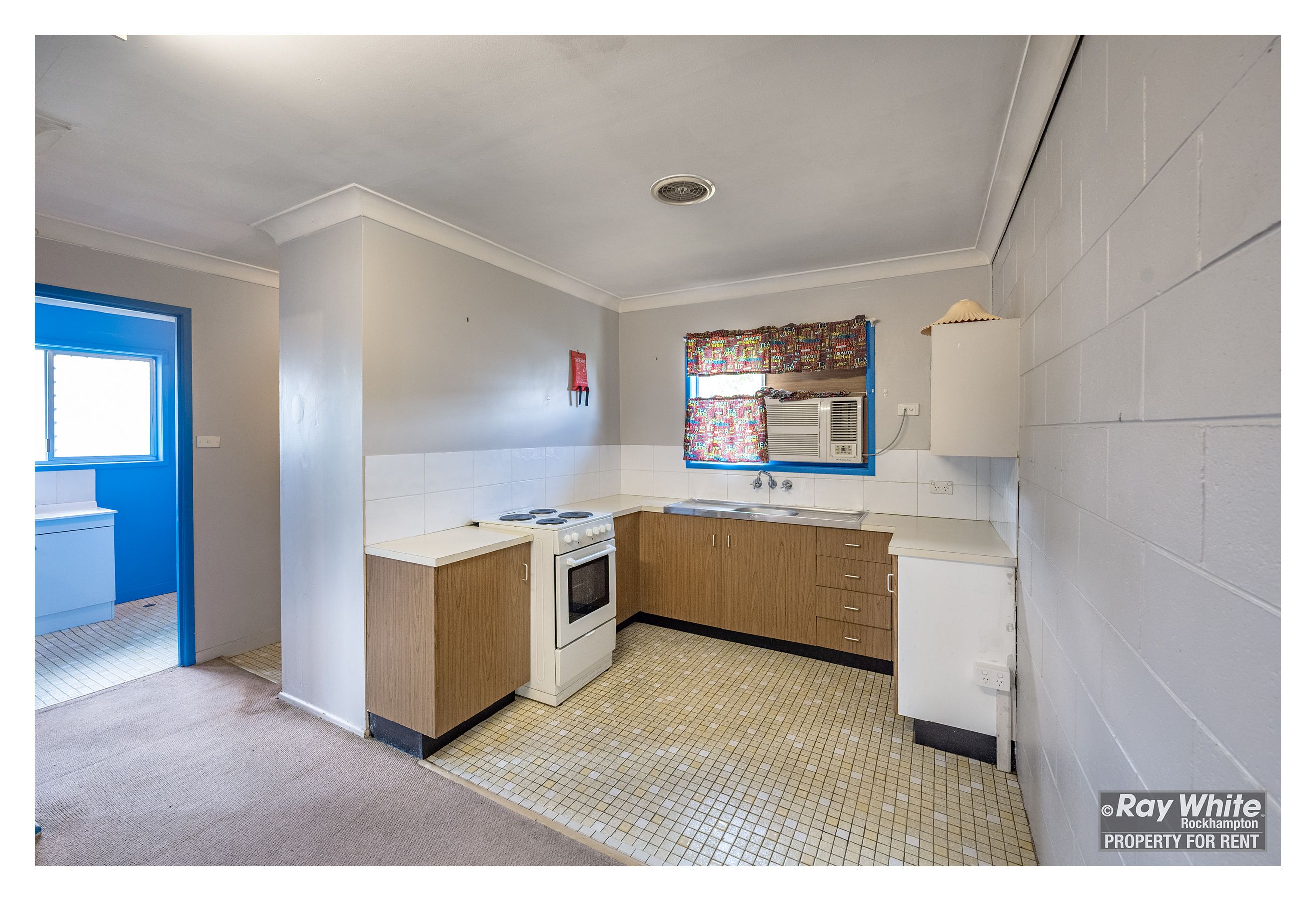 1/148 Maloney Street — photo 8 of 12
