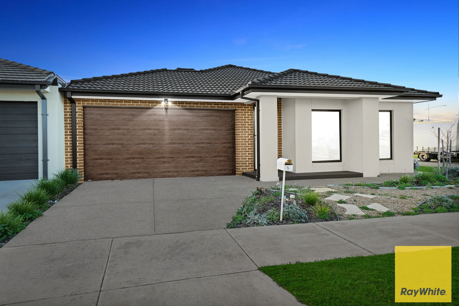 9 Ambrose Street, Rockbank, VIC 3335