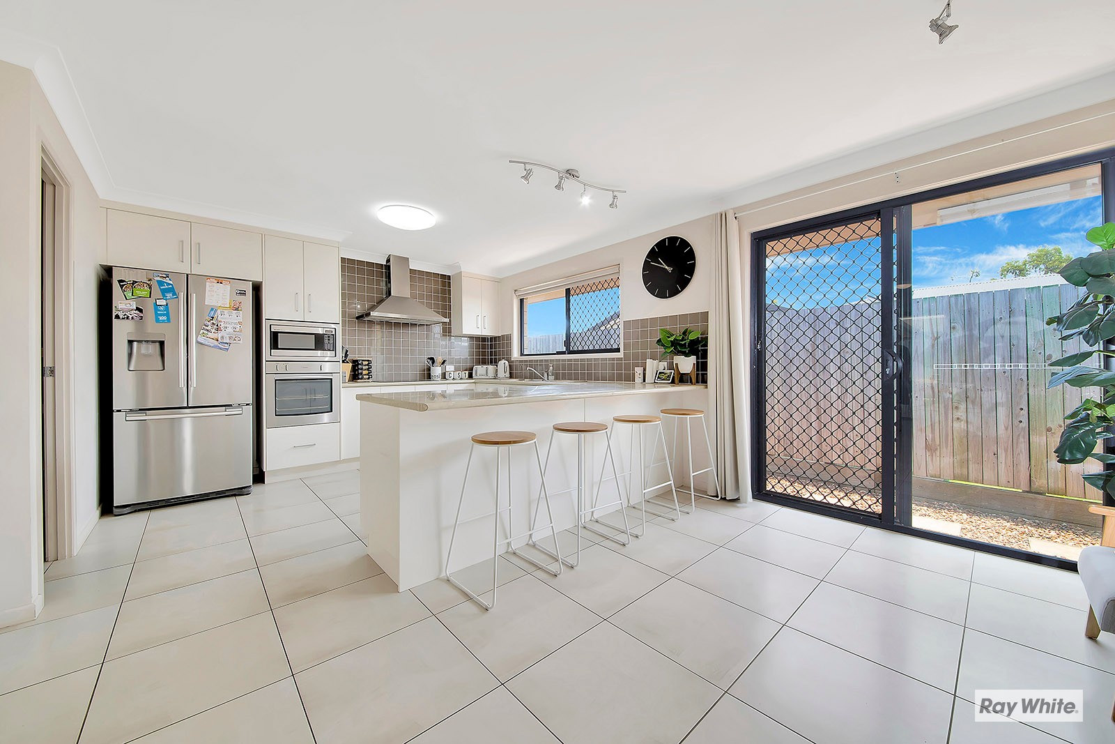 44 Kingfisher Drive, Yeppoon, QLD 4703
