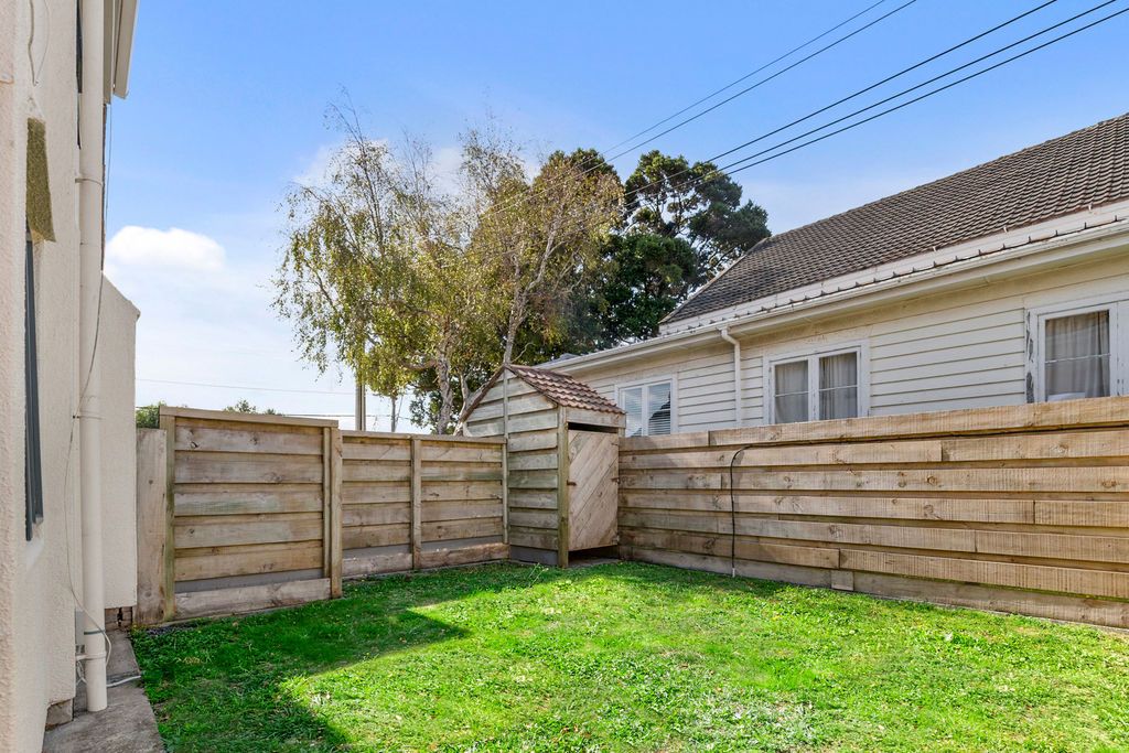 2/74 Waiwhetu Road, Waiwhetu, Lower Hutt City