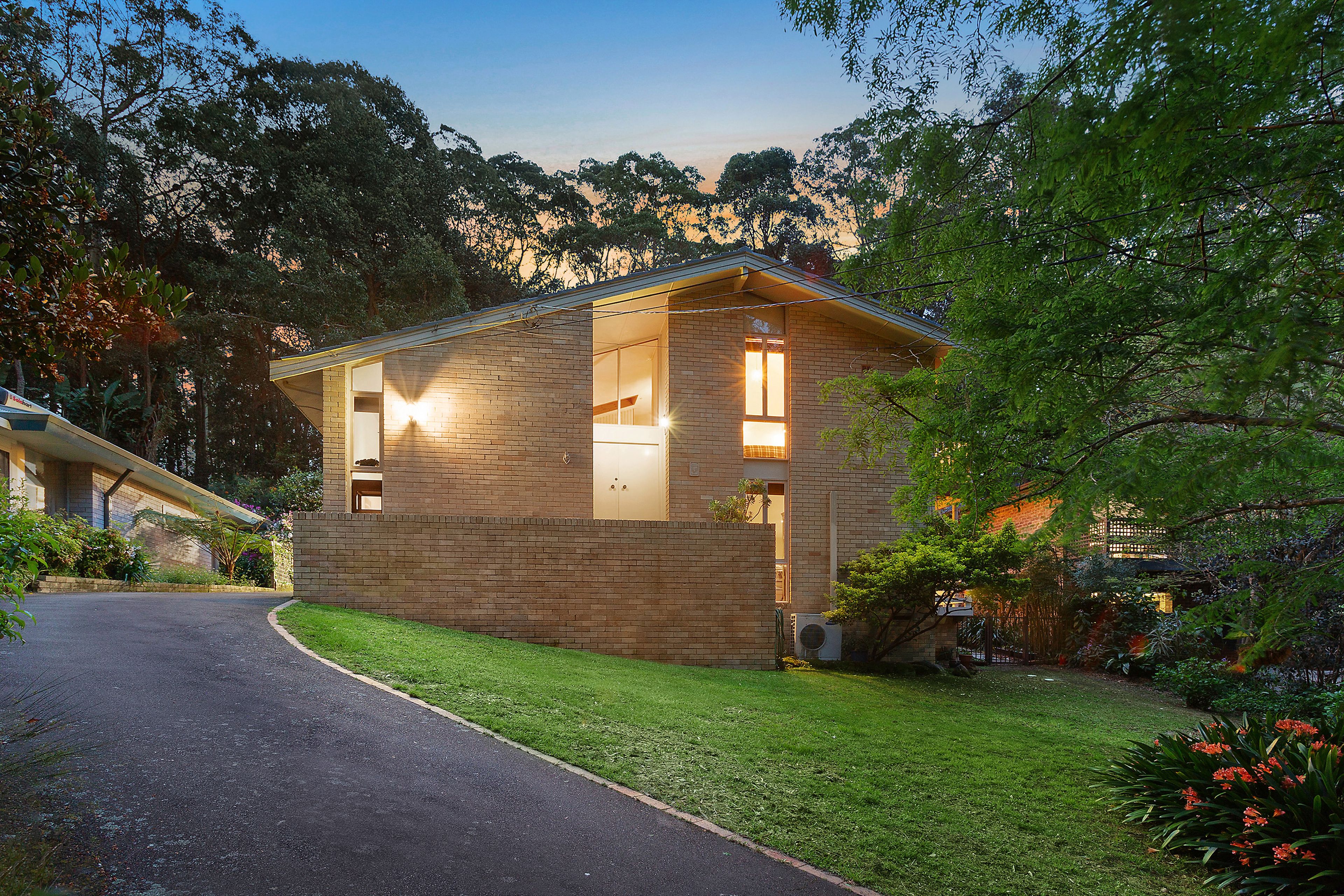 17 Campbell Drive, Wahroonga, NSW 2076