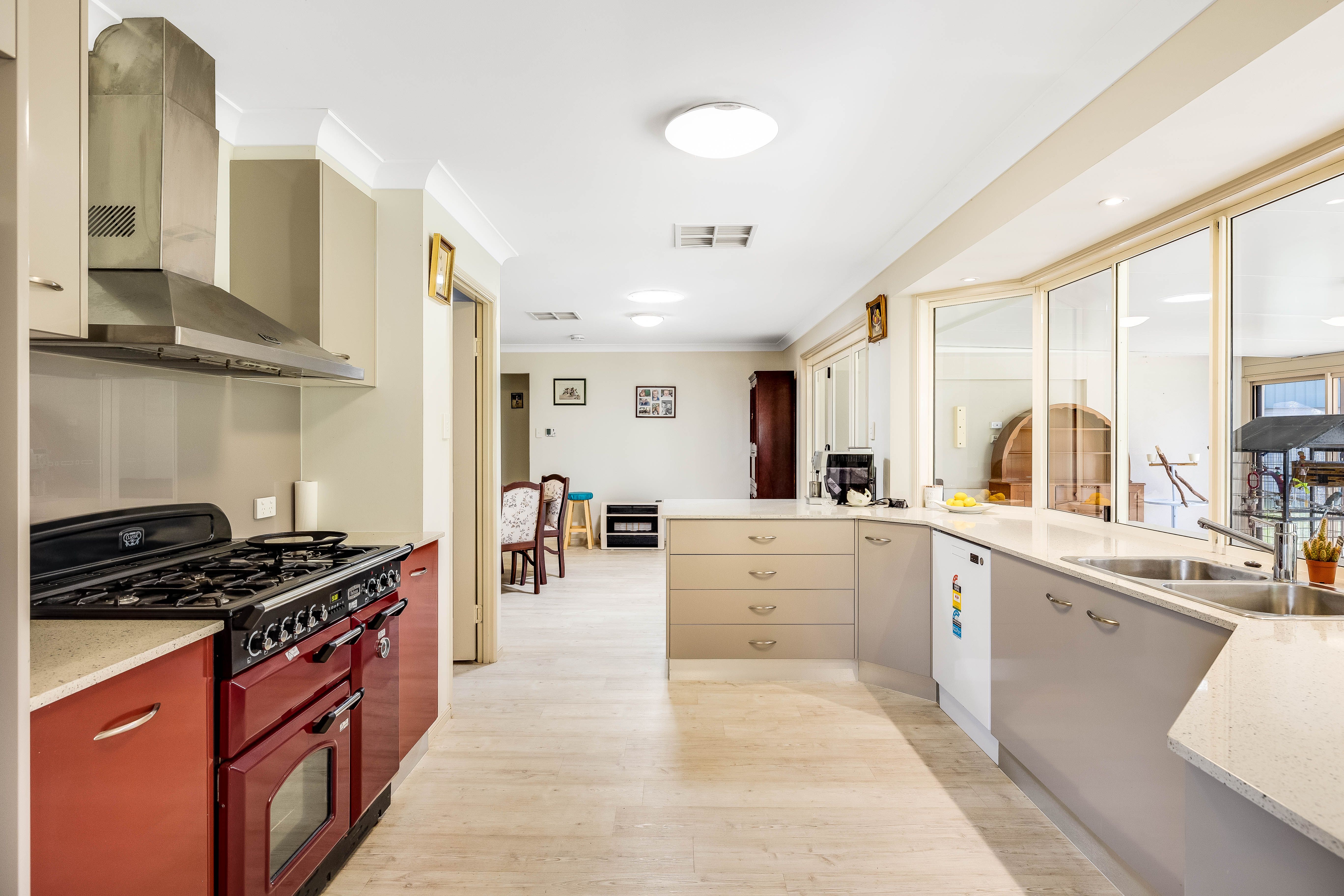 4 Schloss Court, Westbrook, QLD 4350