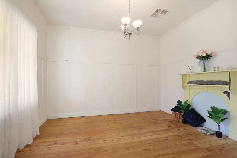 114 Reid Street — photo 3 of 10