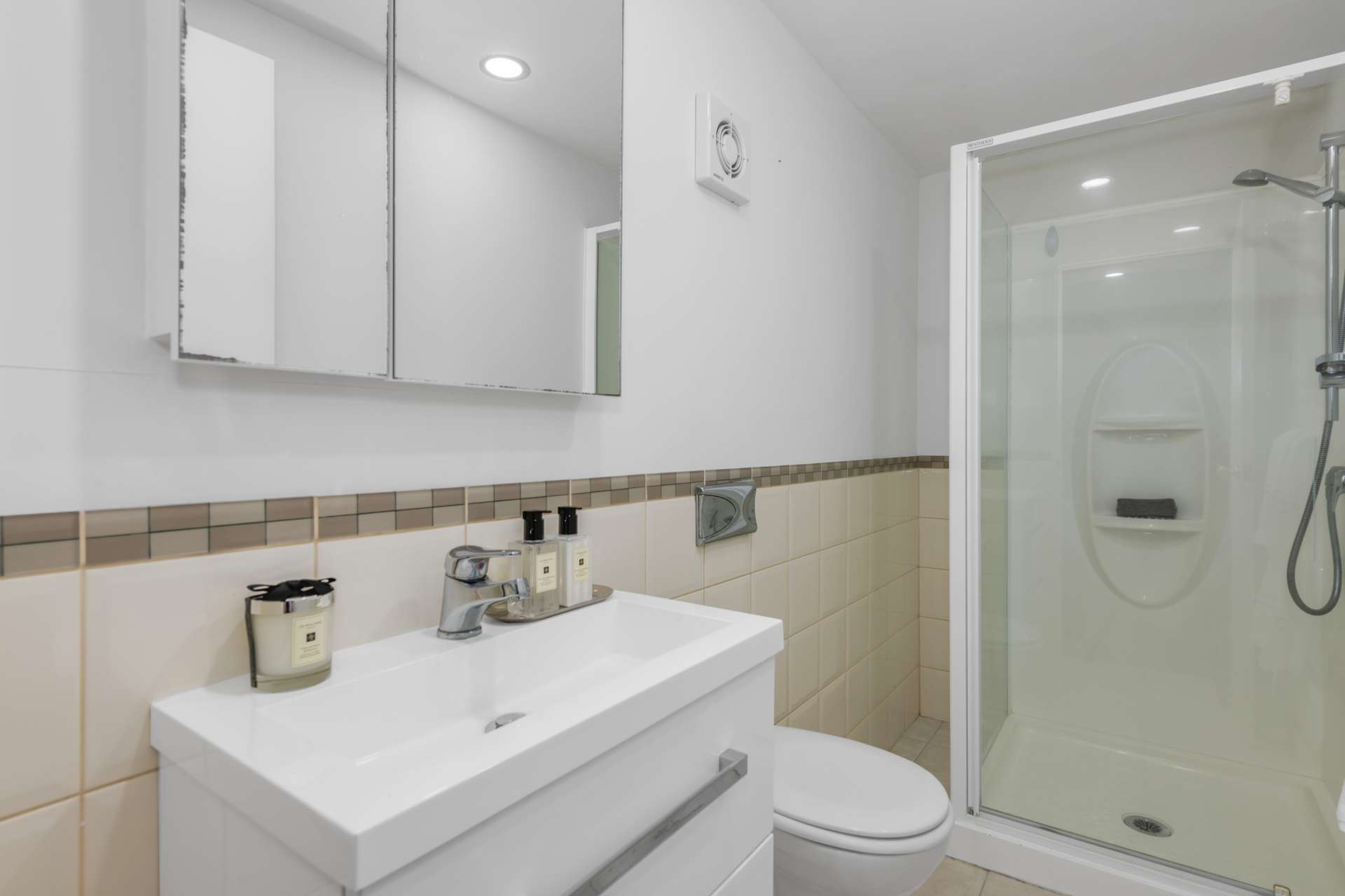 4 Antilla Place photo 21