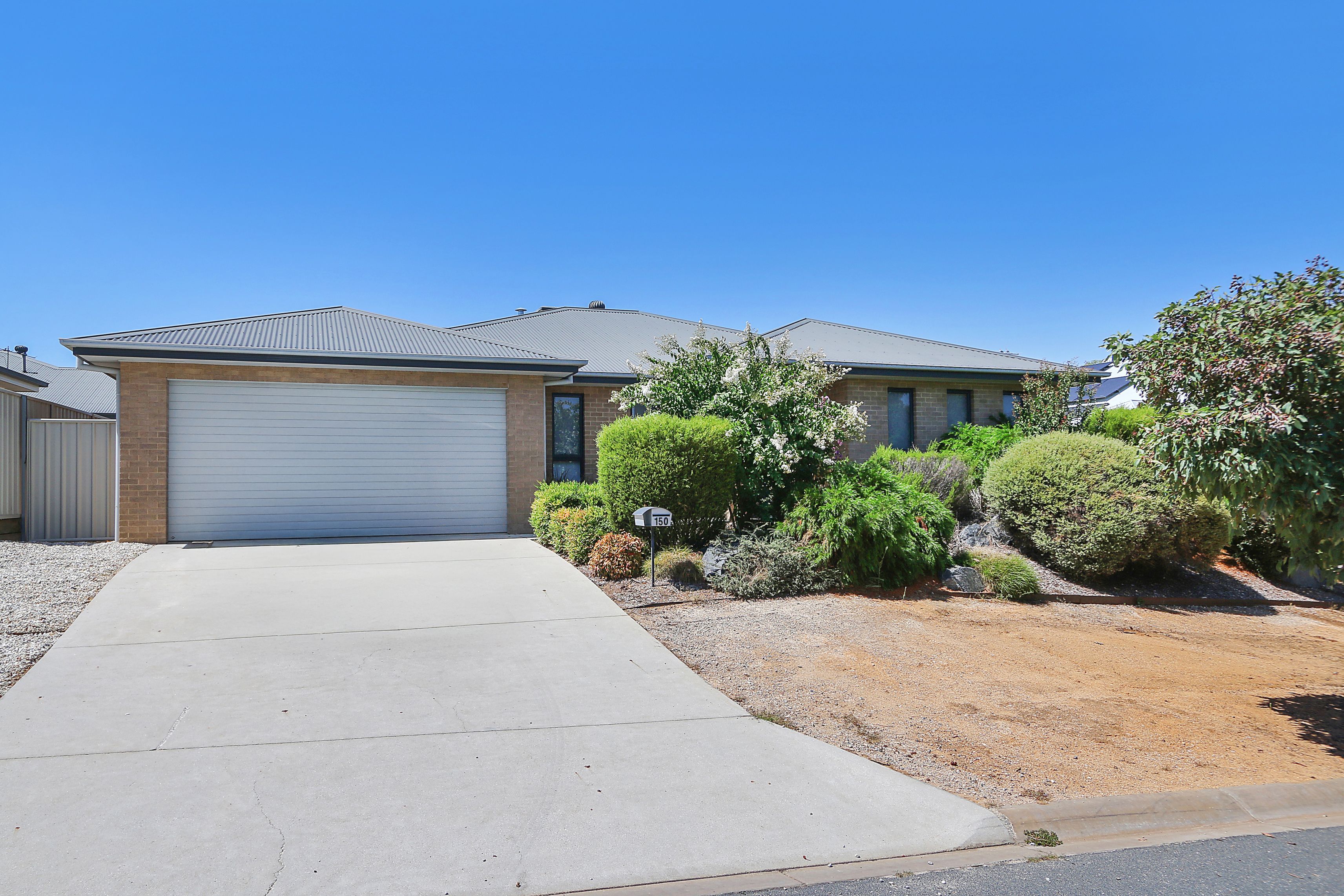 150 Pickworth Street, Thurgoona, NSW 2640